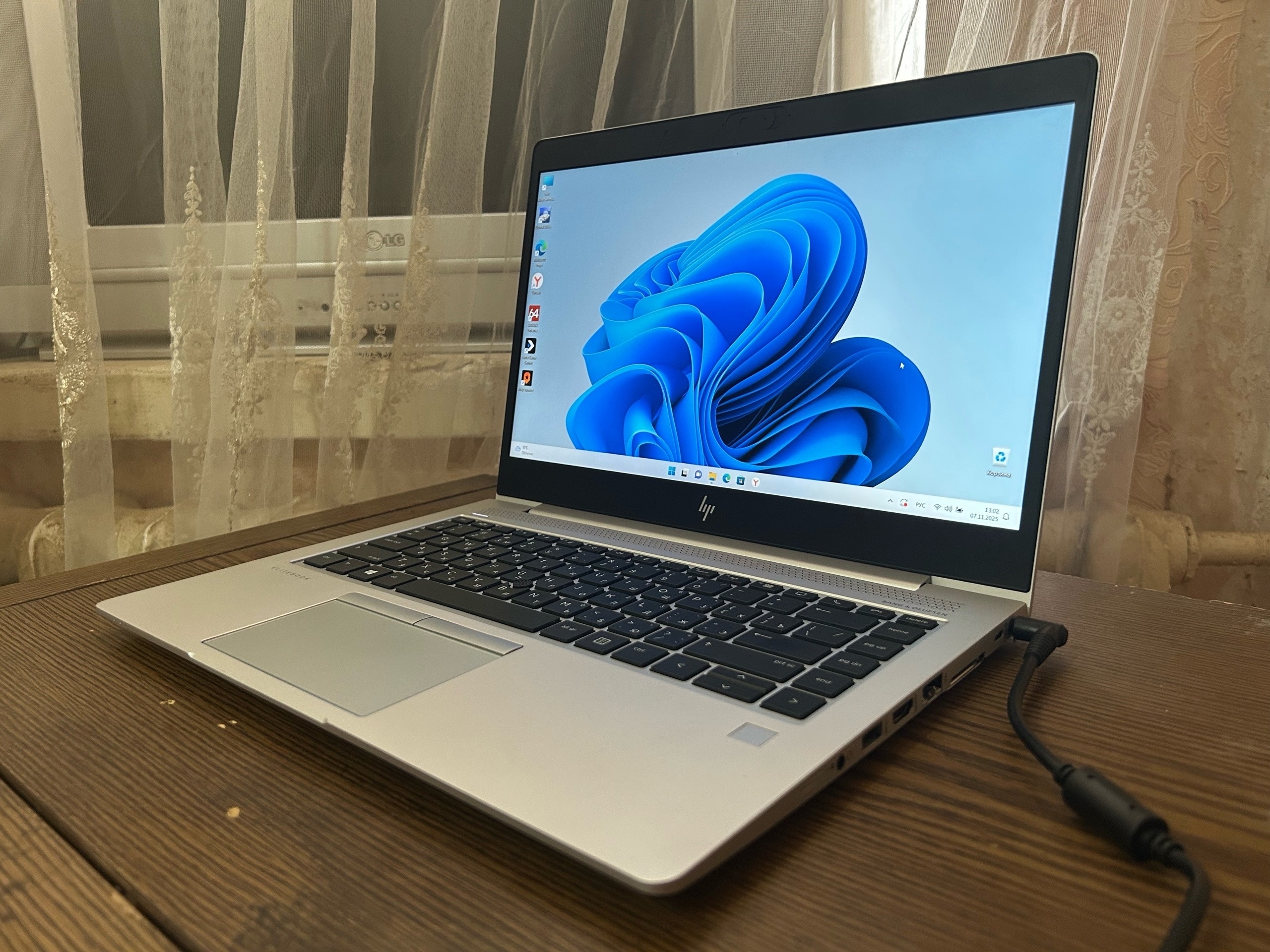 Продажа ультратонкого ноутбука HP EliteBook (1)