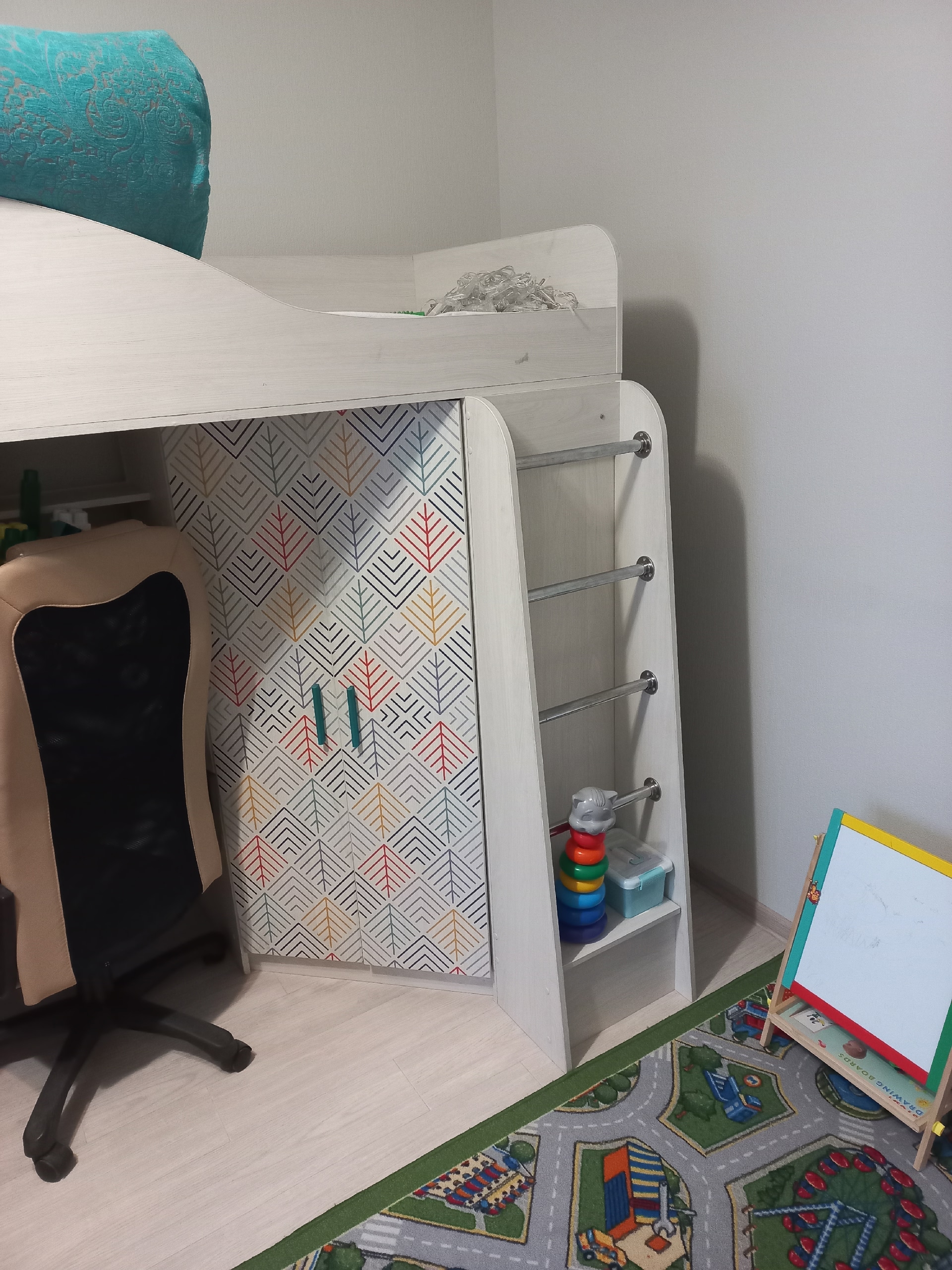 Продается детская кровать-чердак В отличном (1)