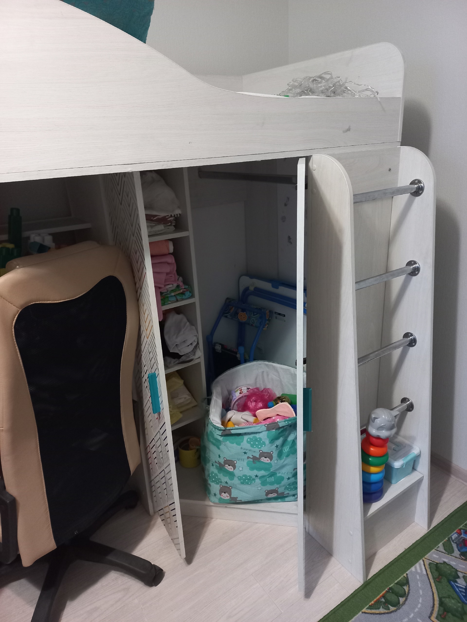 Продается детская кровать-чердак В отличном