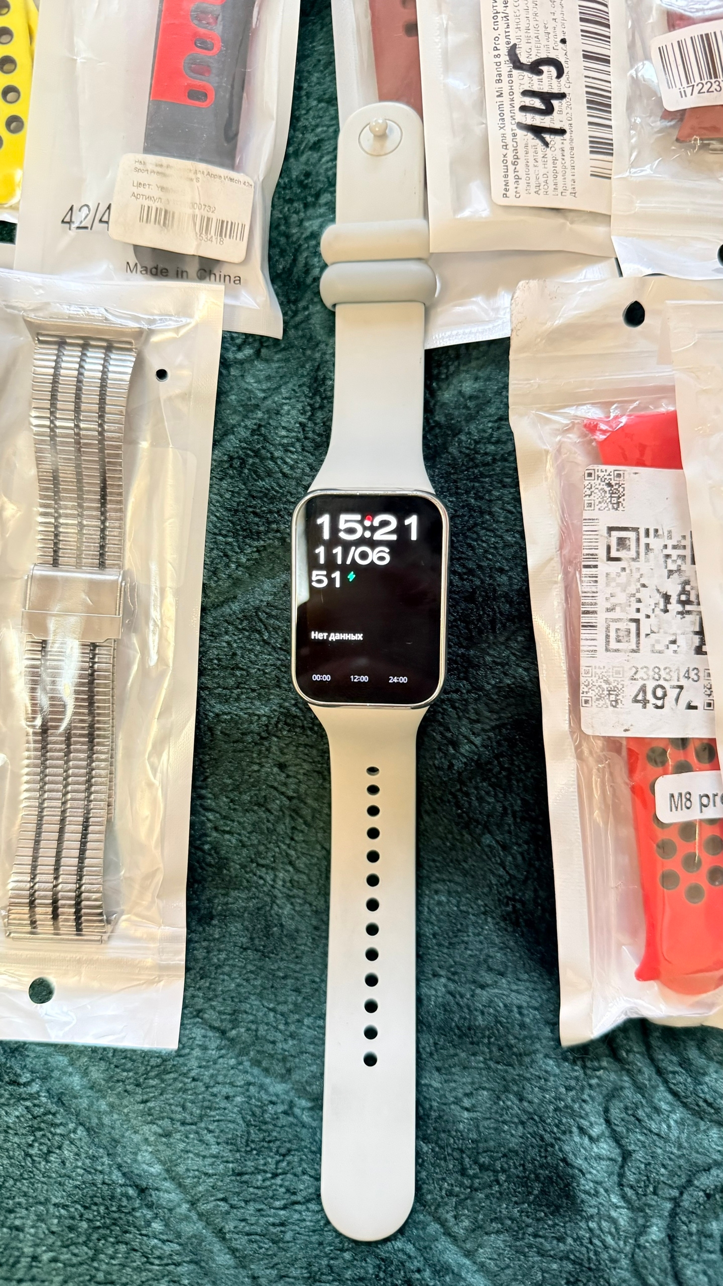 Продажа смартфона и фитнес-браслета Продается (3)