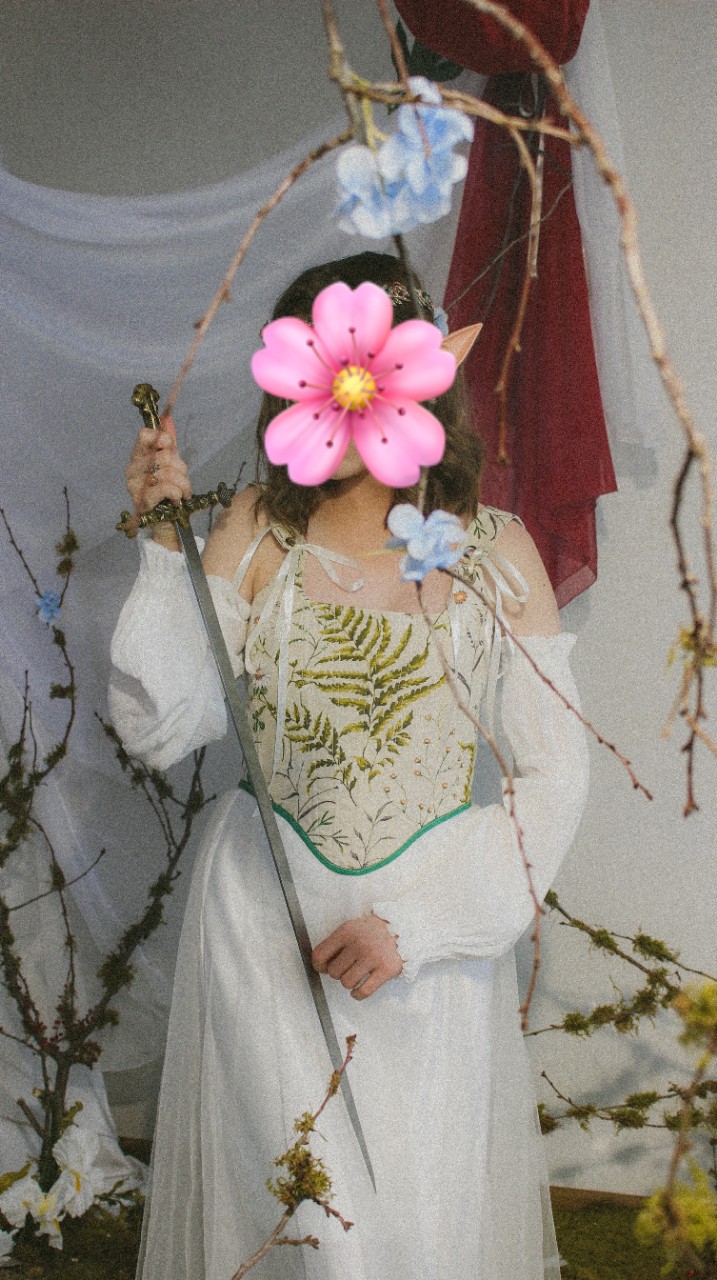 Продажа отличной одежды по сниженным