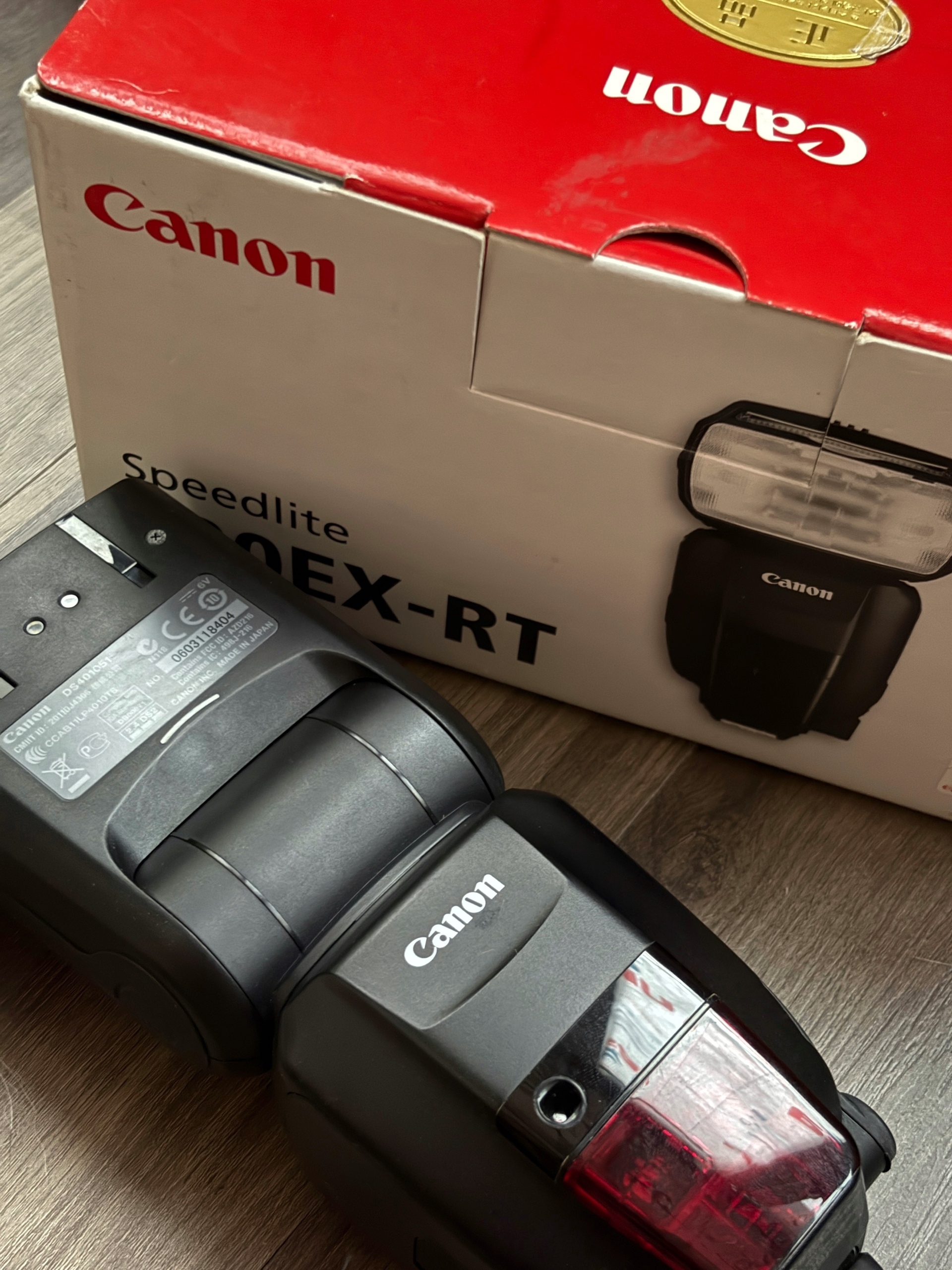 Продам вспышку Canon в идеале (1)