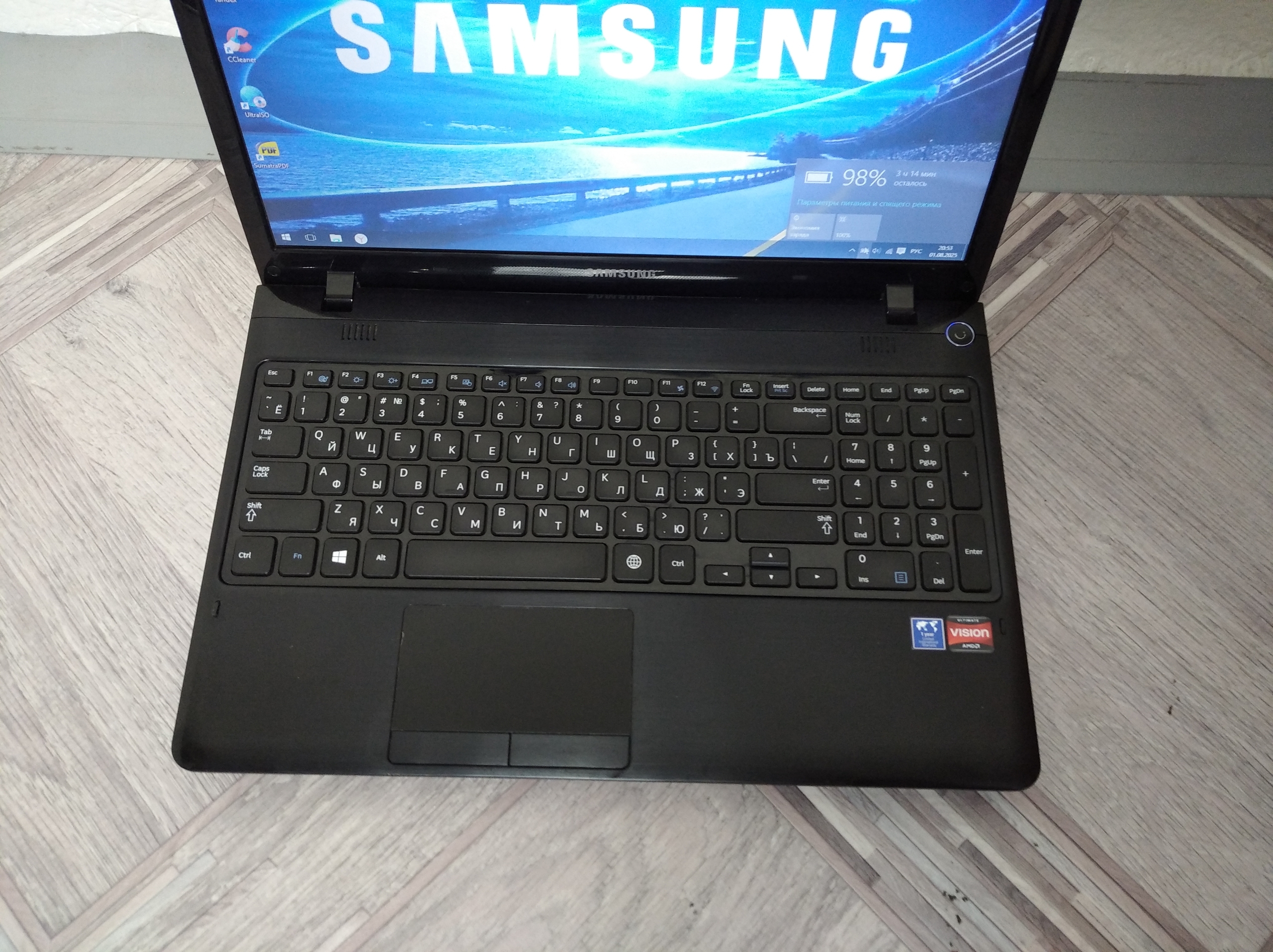 Продам ноутбук Samsung AMD A10 (1)