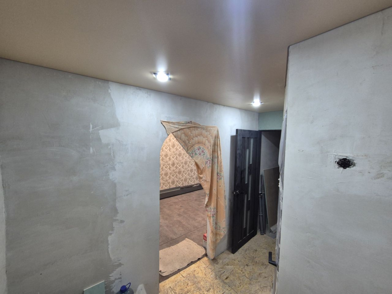 Продаётся двухкомнатная квартира в районе (3)