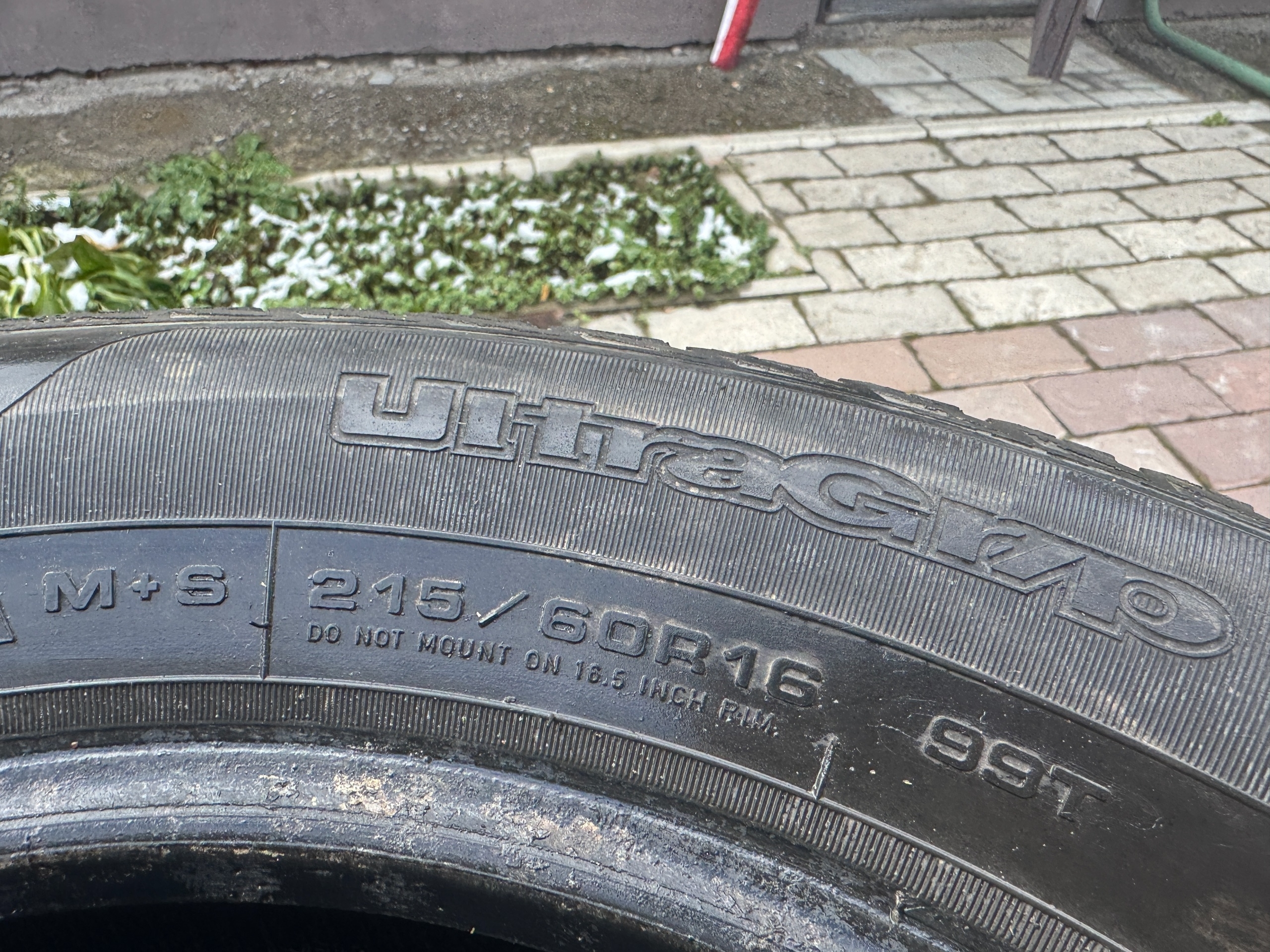 Колеса 215/60/16 в отличном состоянии (2)