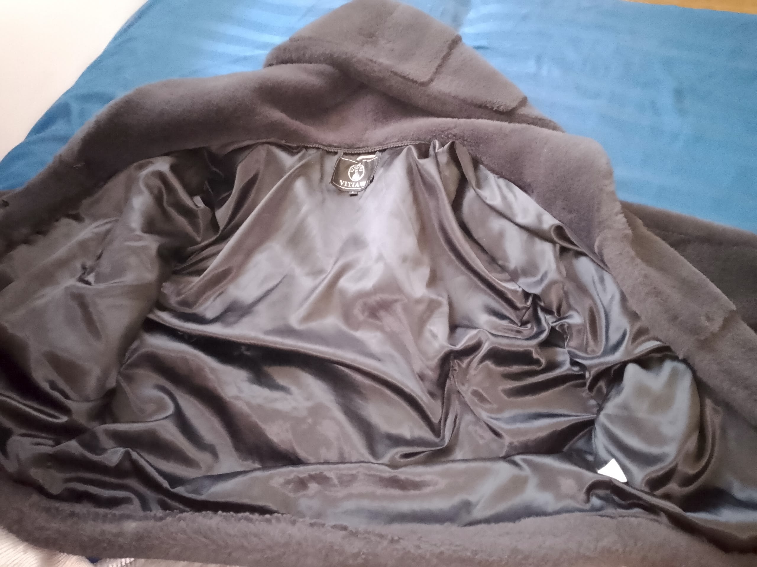 Шикарная шуба по доступной цене (2)