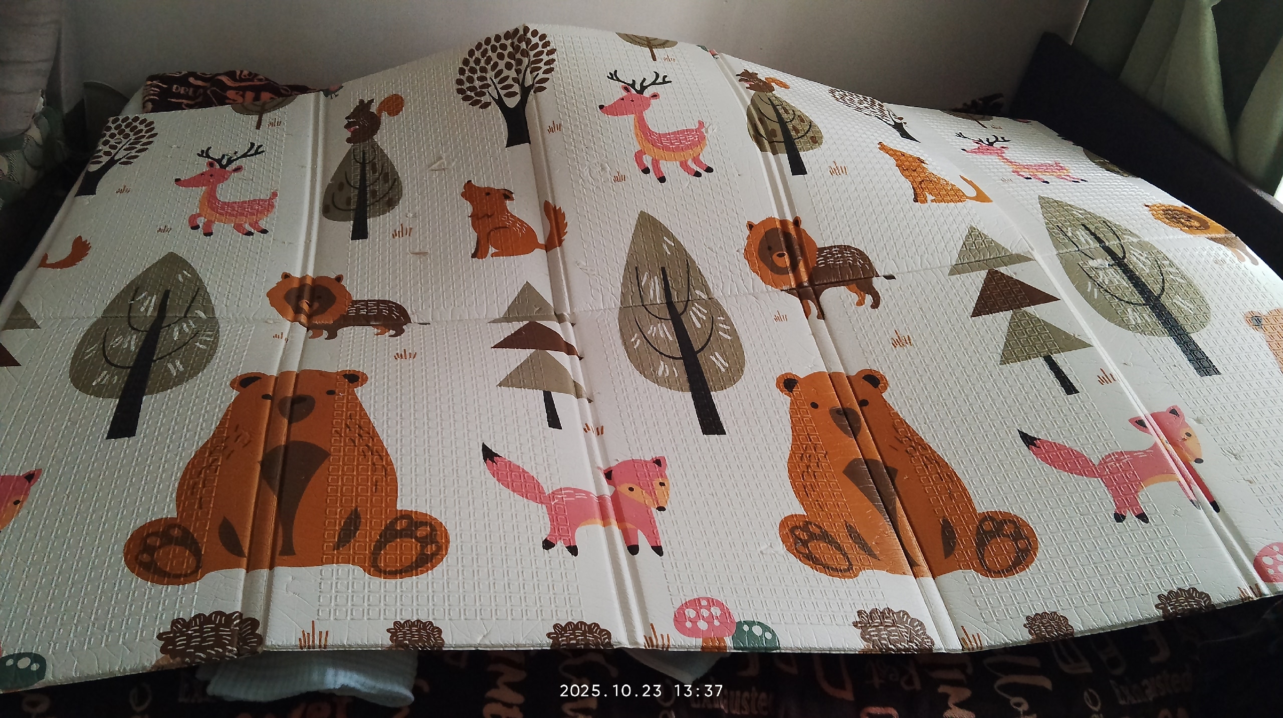 Продается детская кроватка с маятником (3)