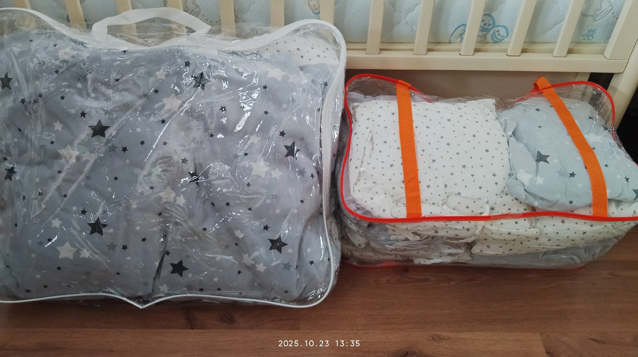 Продается детская кроватка с маятником (1)