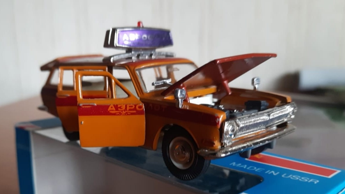 Уникальный аэрофлотный ГАЗ 2402 Модель (6)