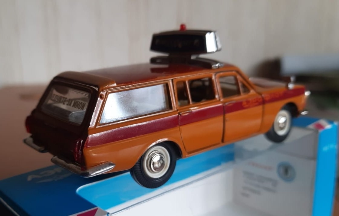 Уникальный аэрофлотный ГАЗ 2402 Модель (8)