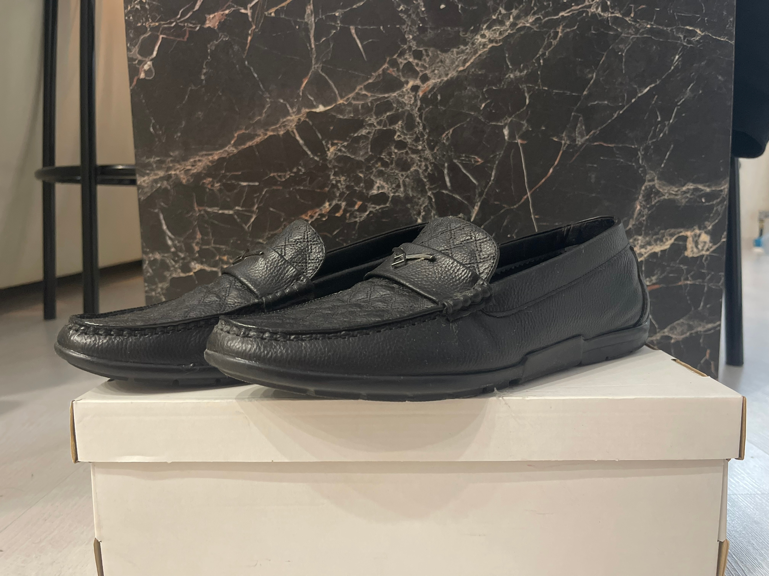 Продажа обуви: разнообразие и выгодные