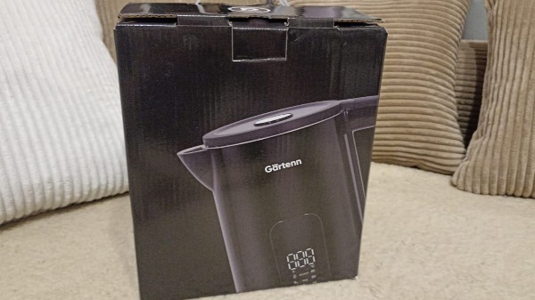 **Электрочайники с Алисой на выбор** (7)