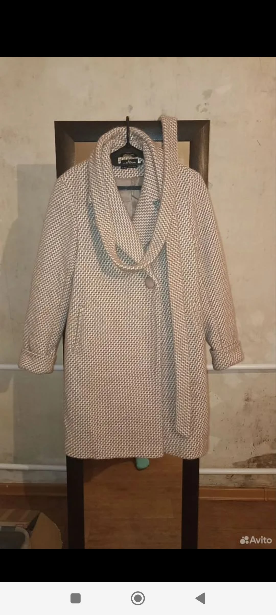 Демисезонное пальто верблюжья шерсть Продам
