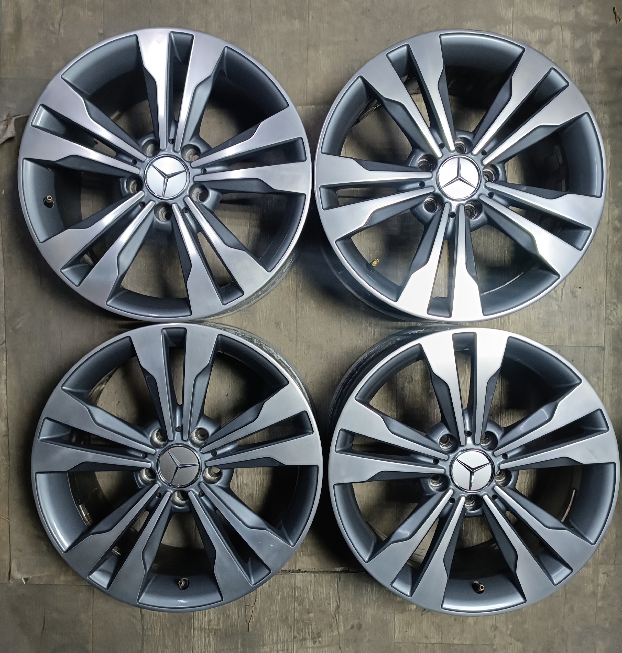 Продаются диски R17 5/112 Выставлены