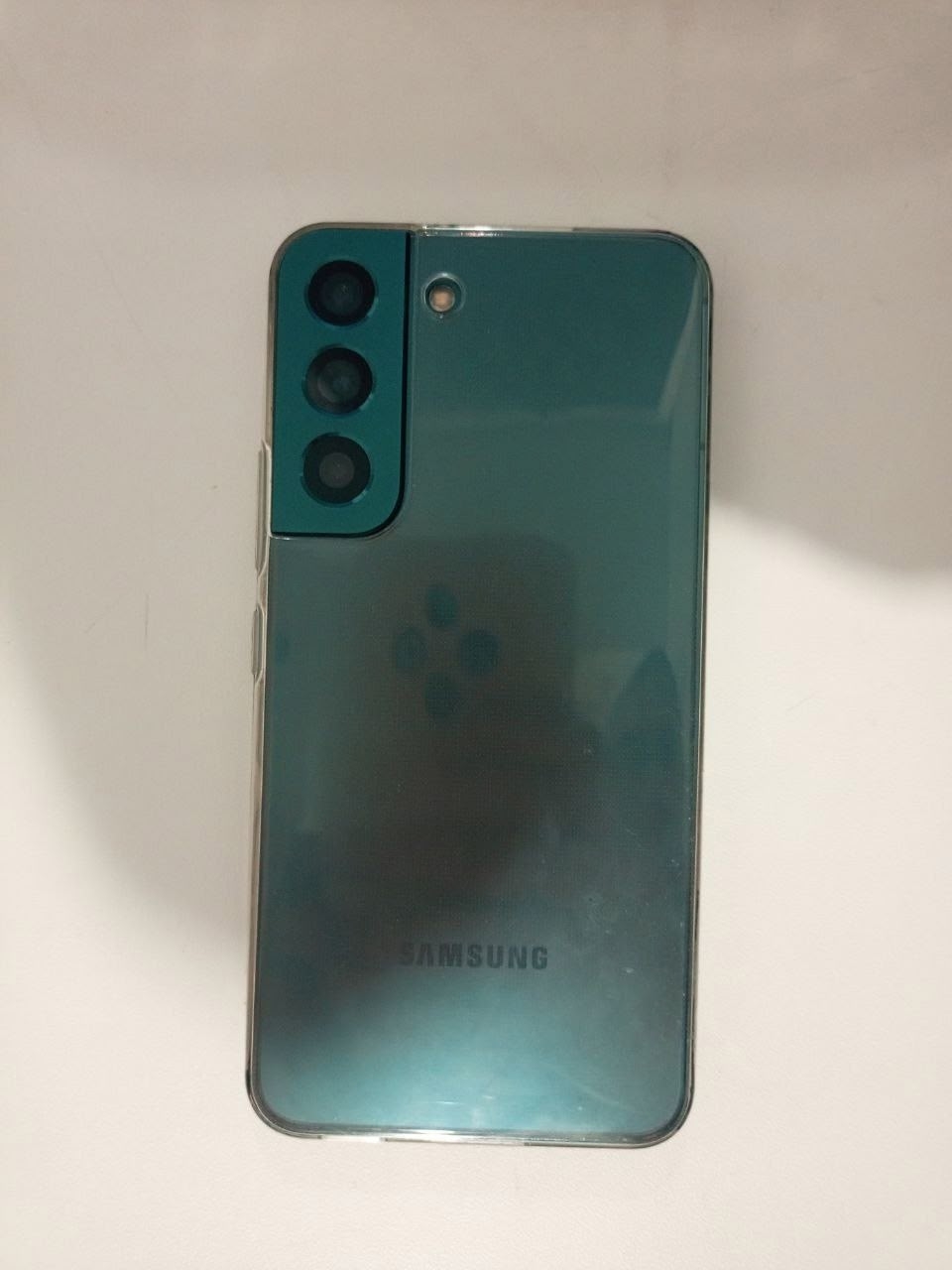 **Продам Samsung Galaxy S22 недорого** (1)