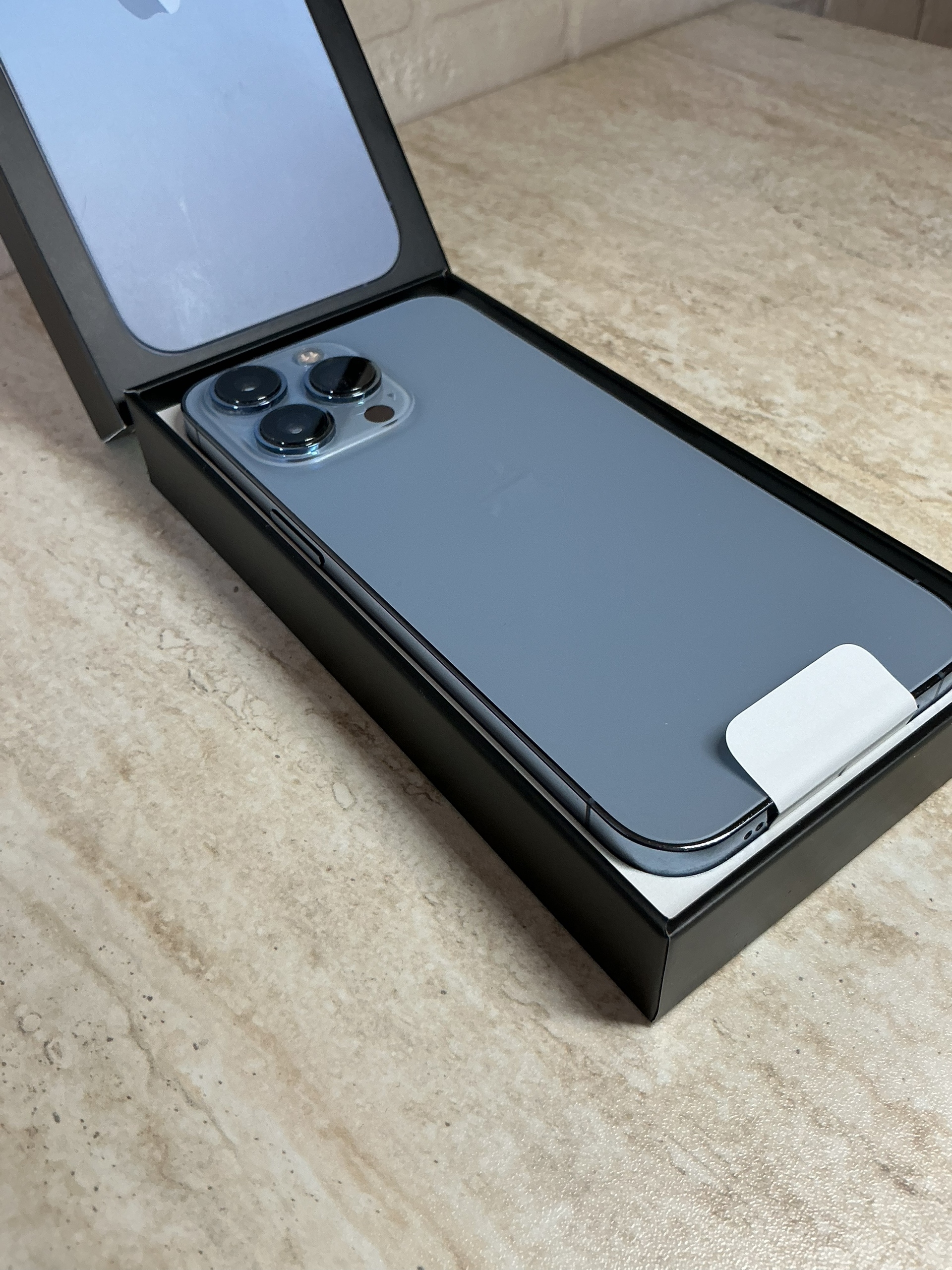 Профессиональный iPhone 13 Pro 256GB (3)