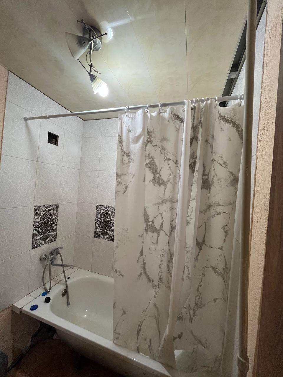 Просторная 1-комнатная квартира на Азотном