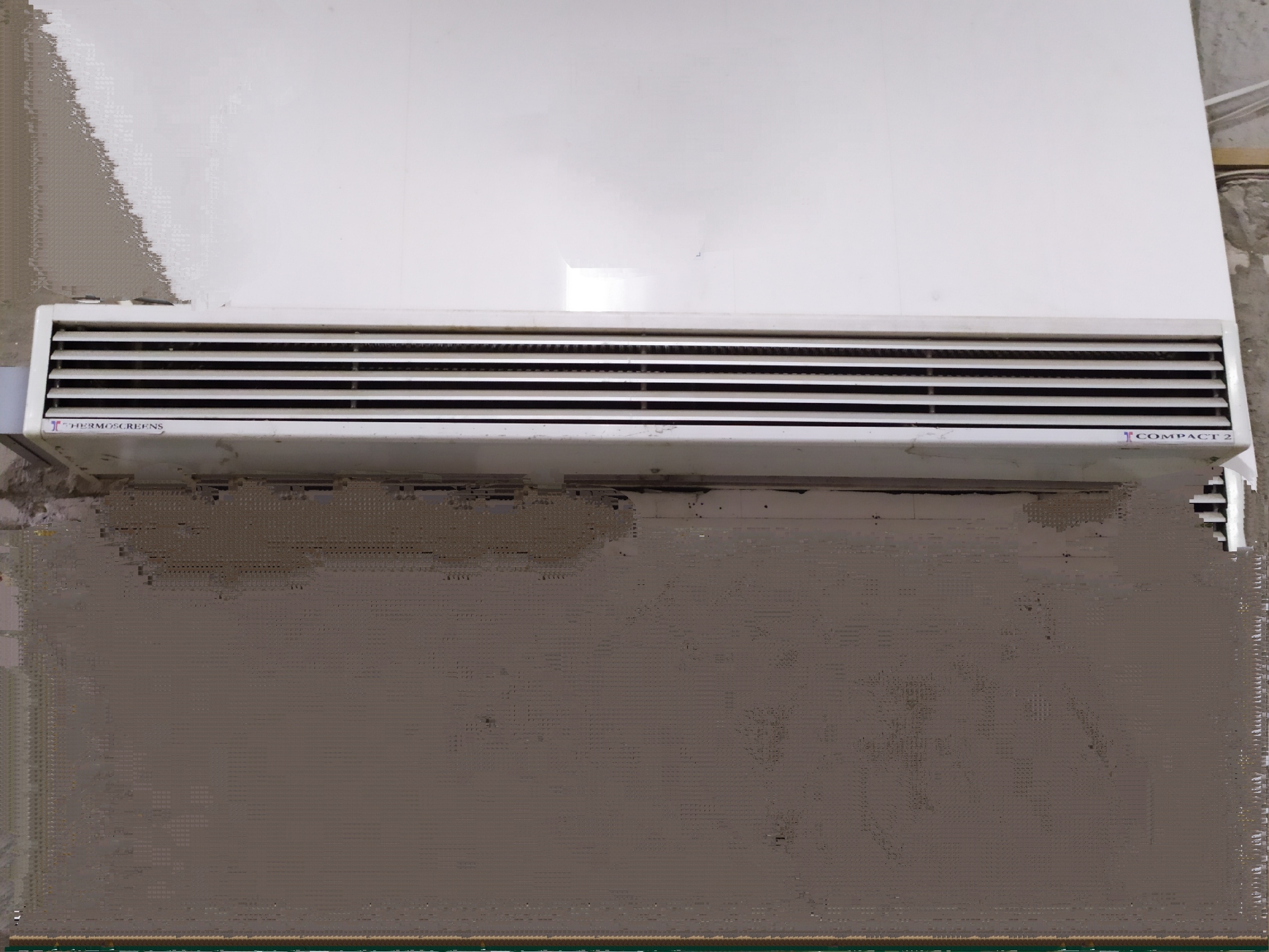 Продам трехфазную воздушно-тепловую завесу Предлагается (1)