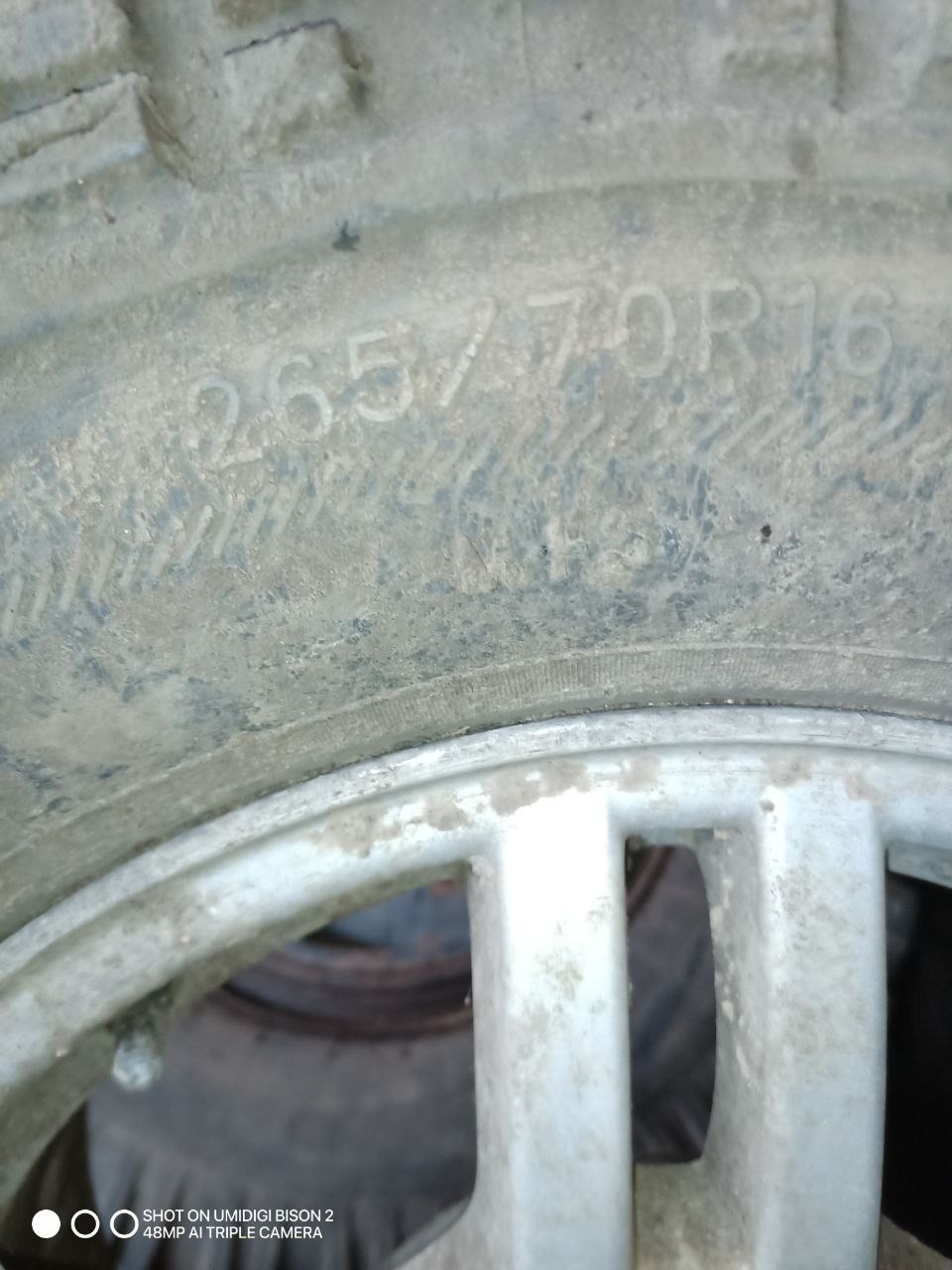 Грязевые колеса 265/70R16 на продажу (2)