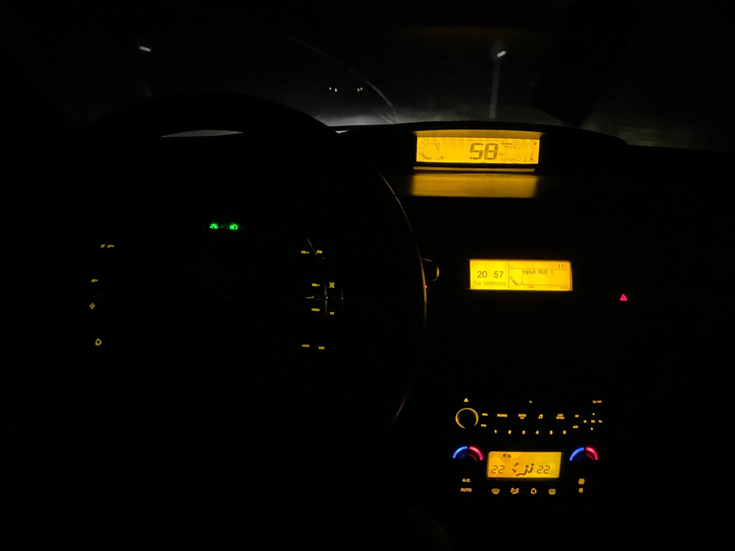 Марка: Citroën C4, Год: 2010 (2)