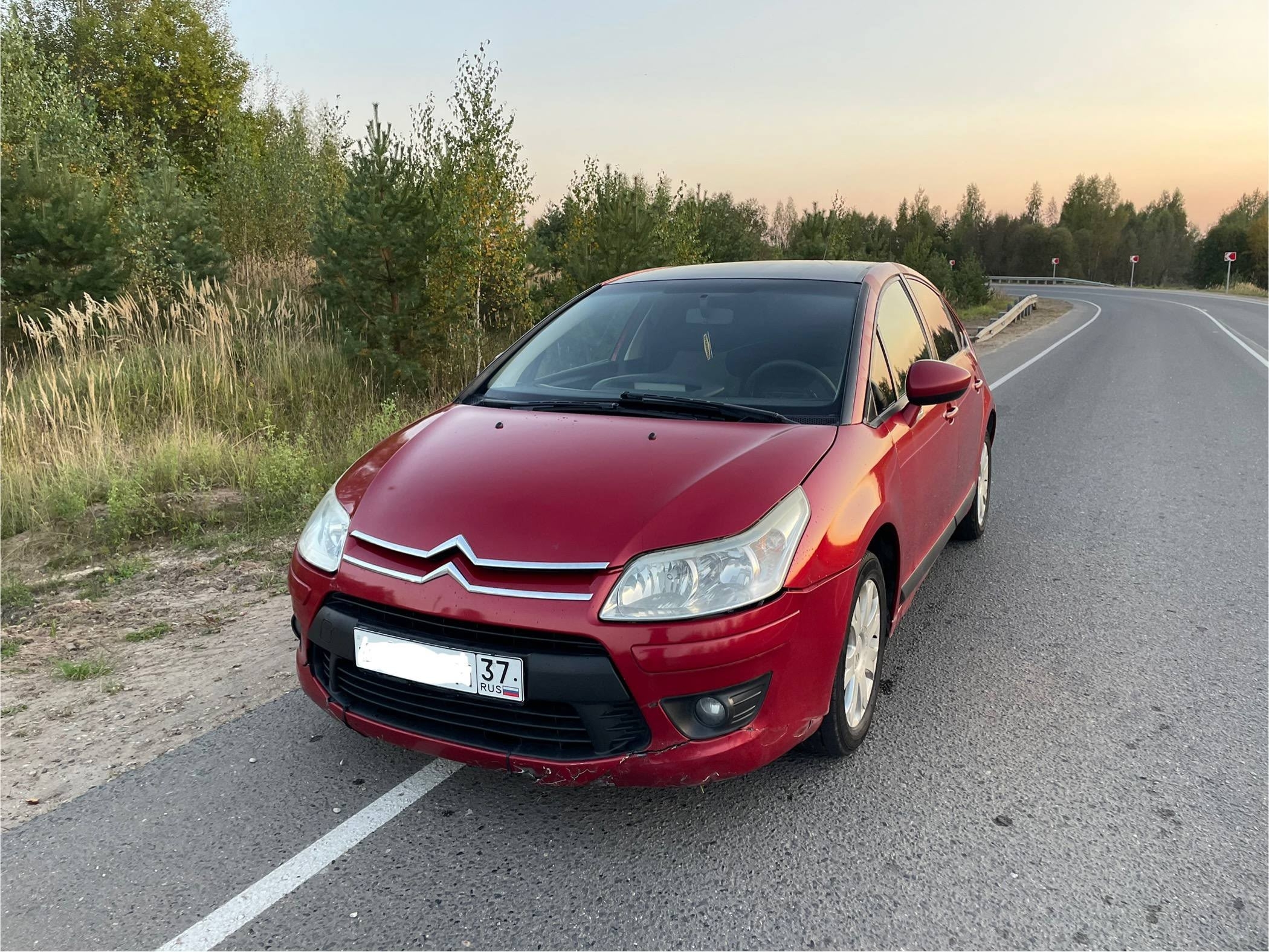 Марка: Citroën C4, Год: 2010 (6)