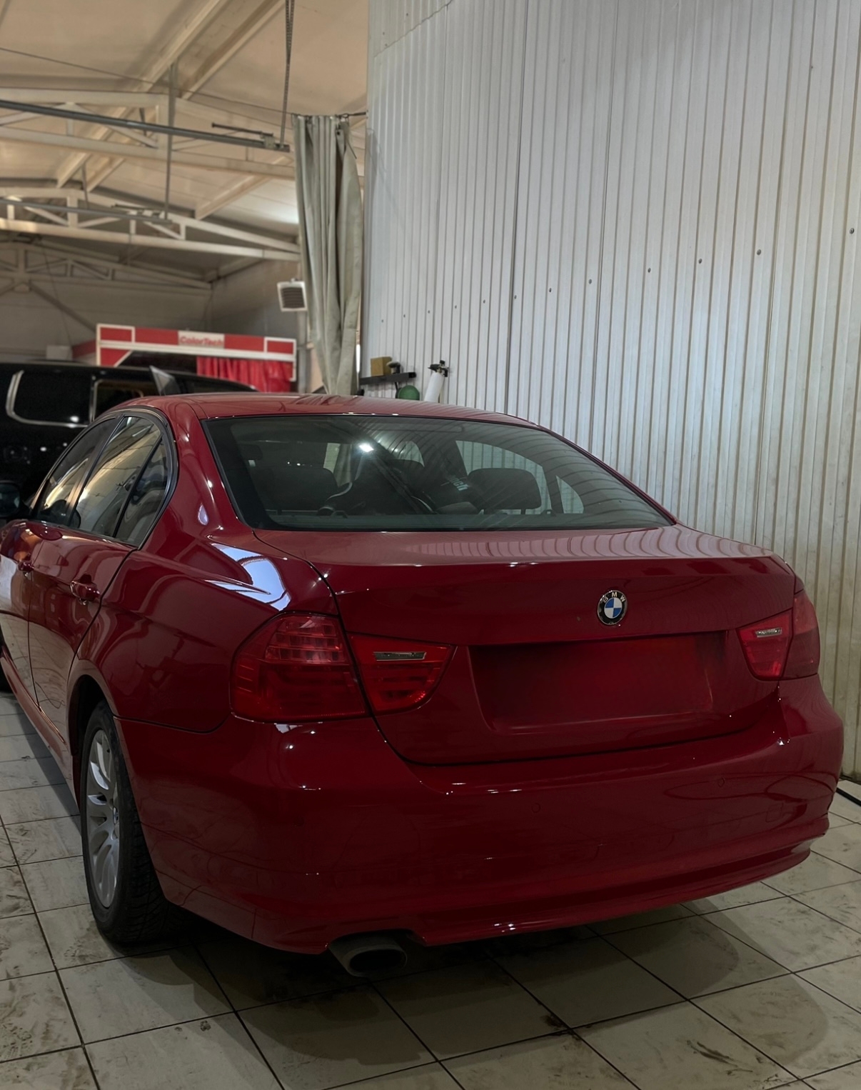 BMW 3 серия E90 2009 (4)