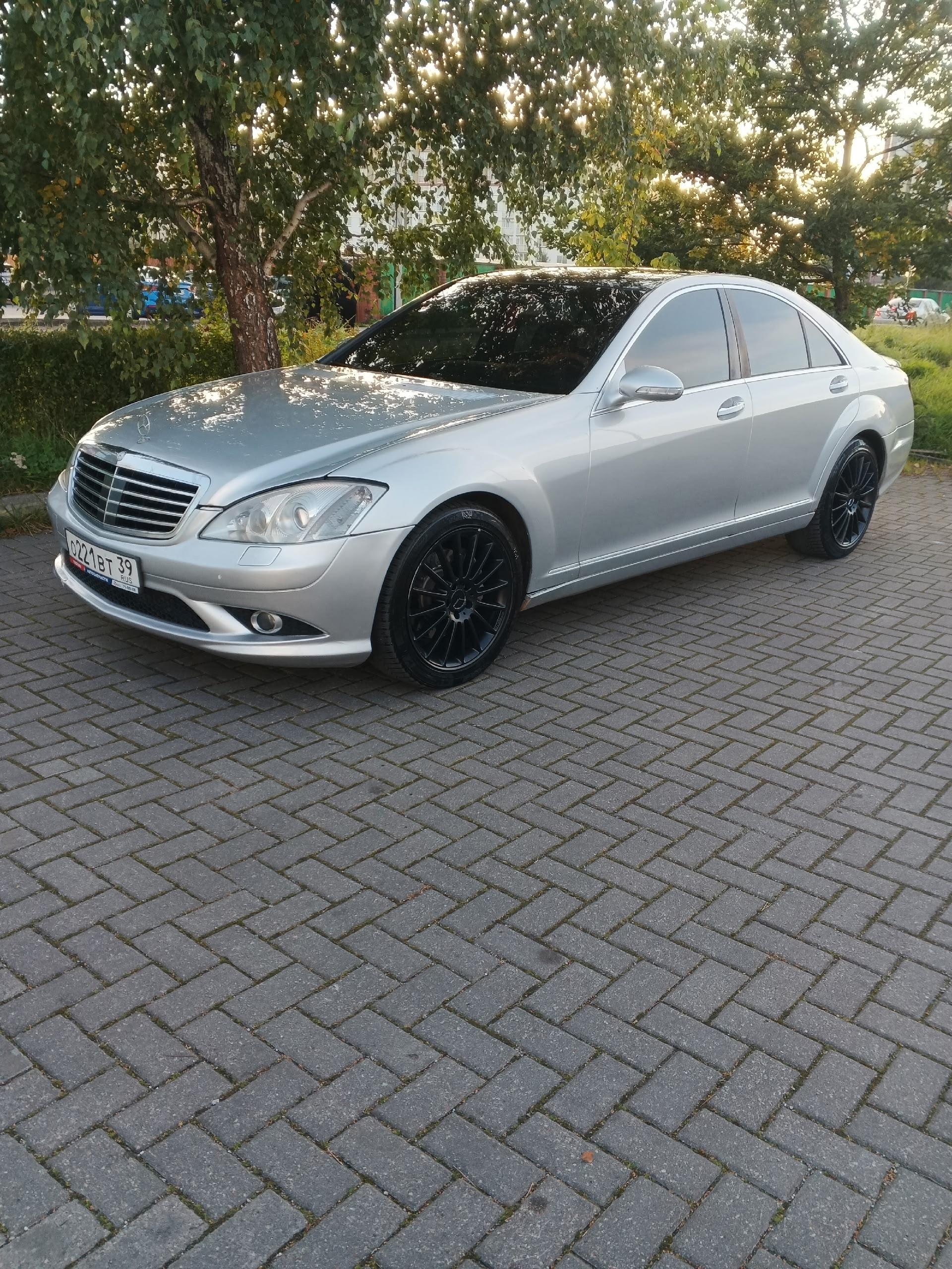 Продажа Mercedes 221 3 л (5)