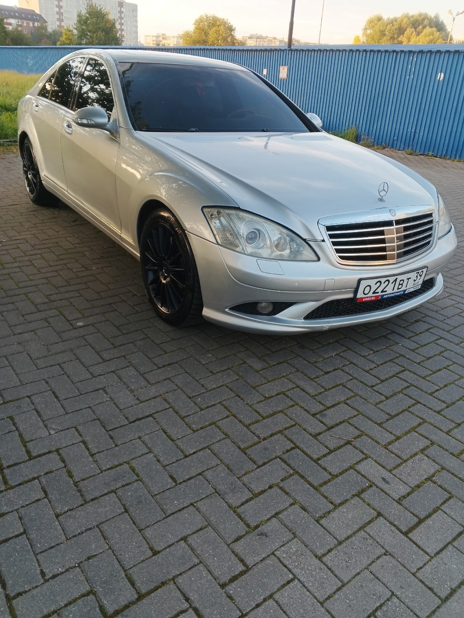 Продажа Mercedes 221 3 л (6)
