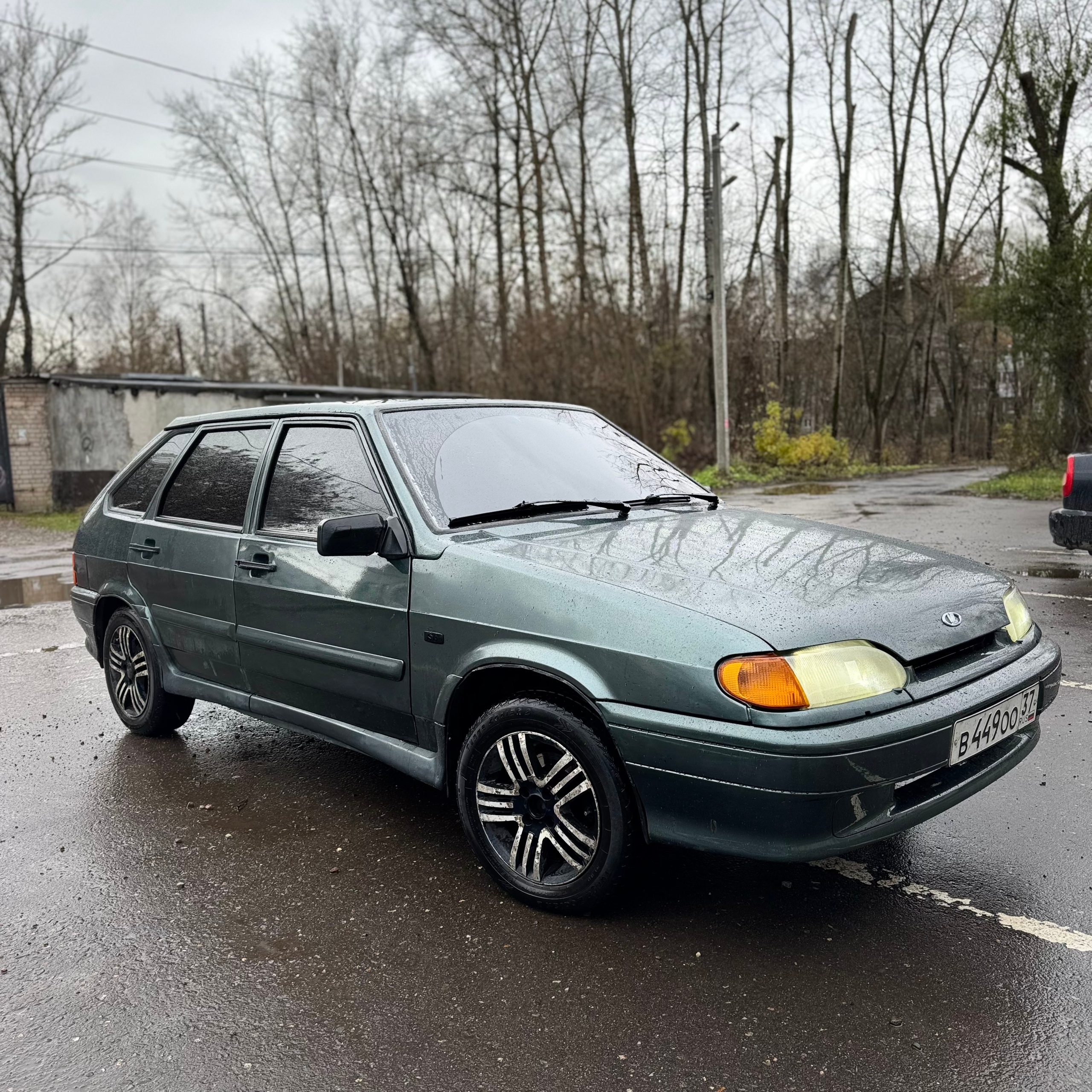 Продается автомобиль ВАЗ 2114 В (2)