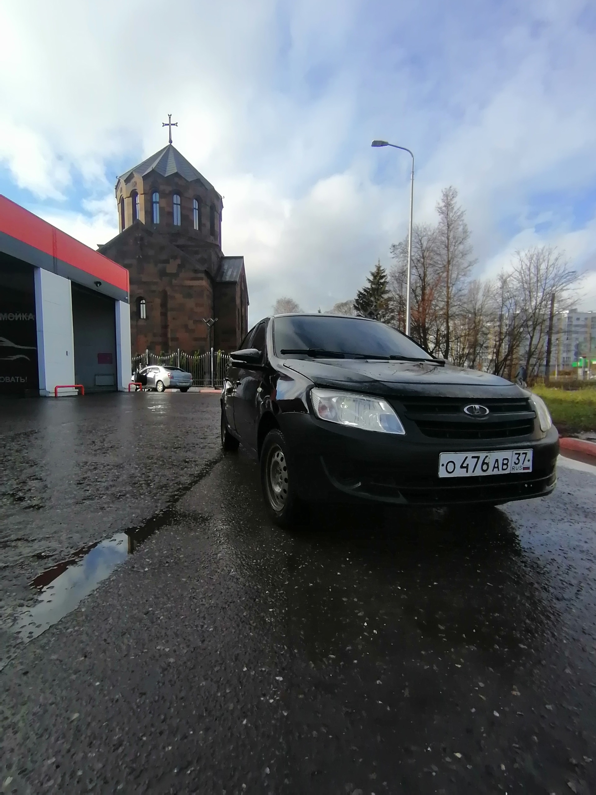 Продажа Lada Granta 2012 года (2)