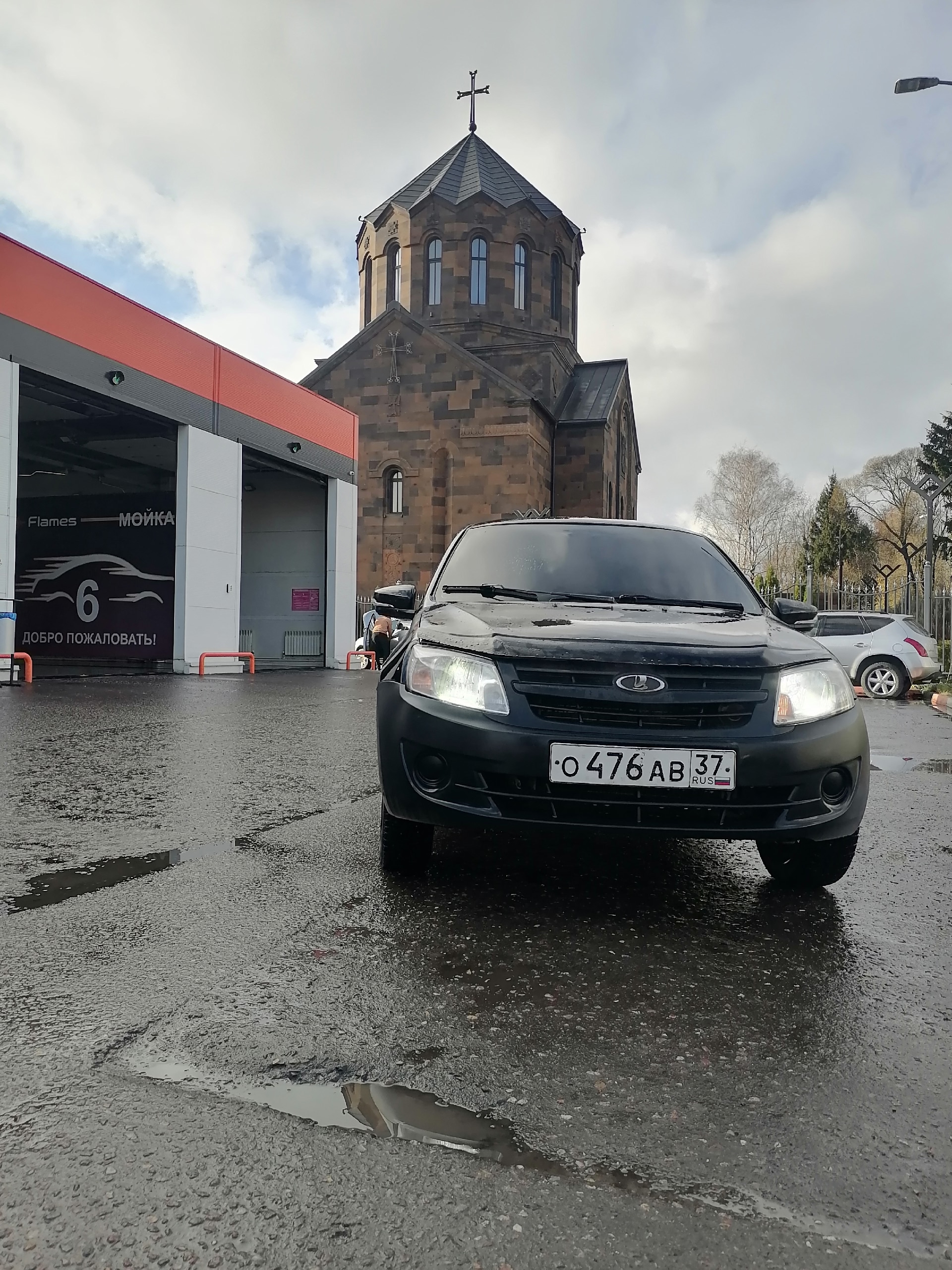 Продажа Lada Granta 2012 года