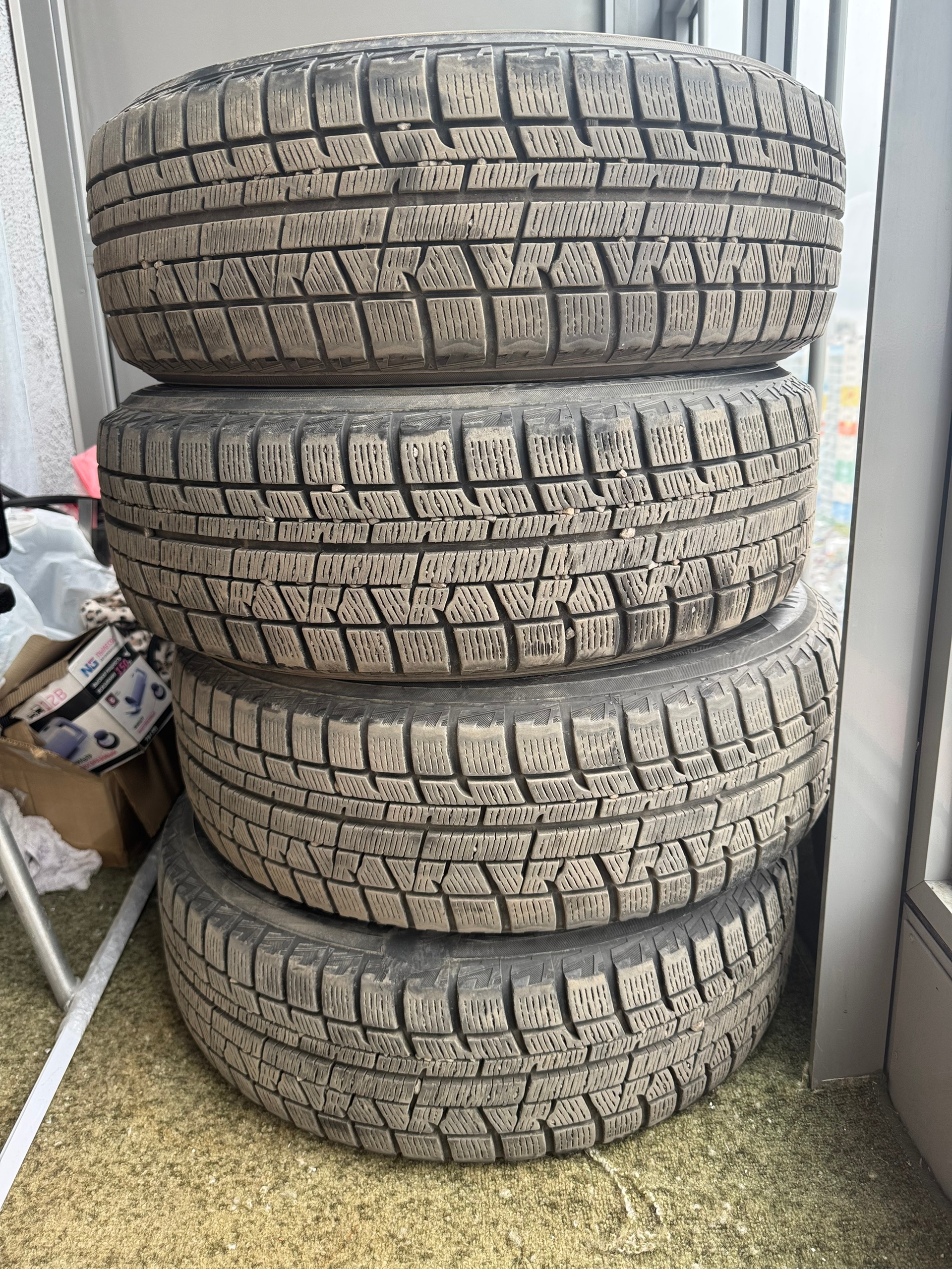 Продаётся зимняя резина Yokohama Зимняя