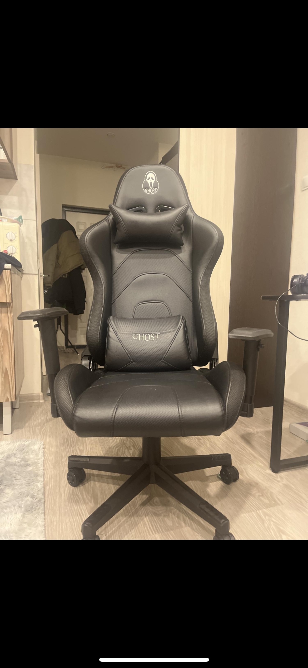 Продам игровое кресло с подсветкой