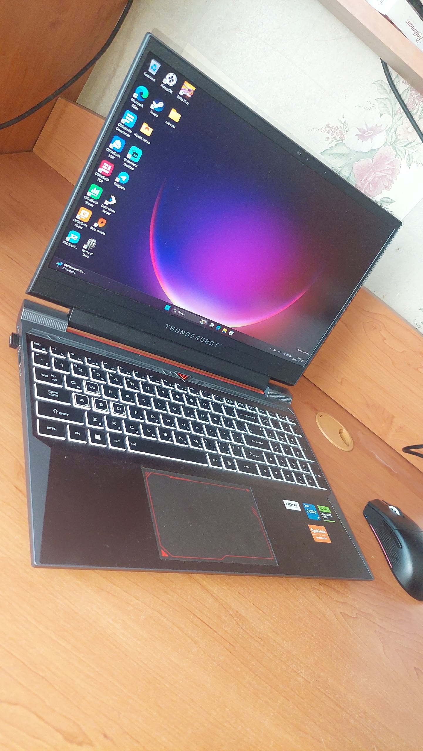 Продается мощный игровой ноутбук Thunderobot
