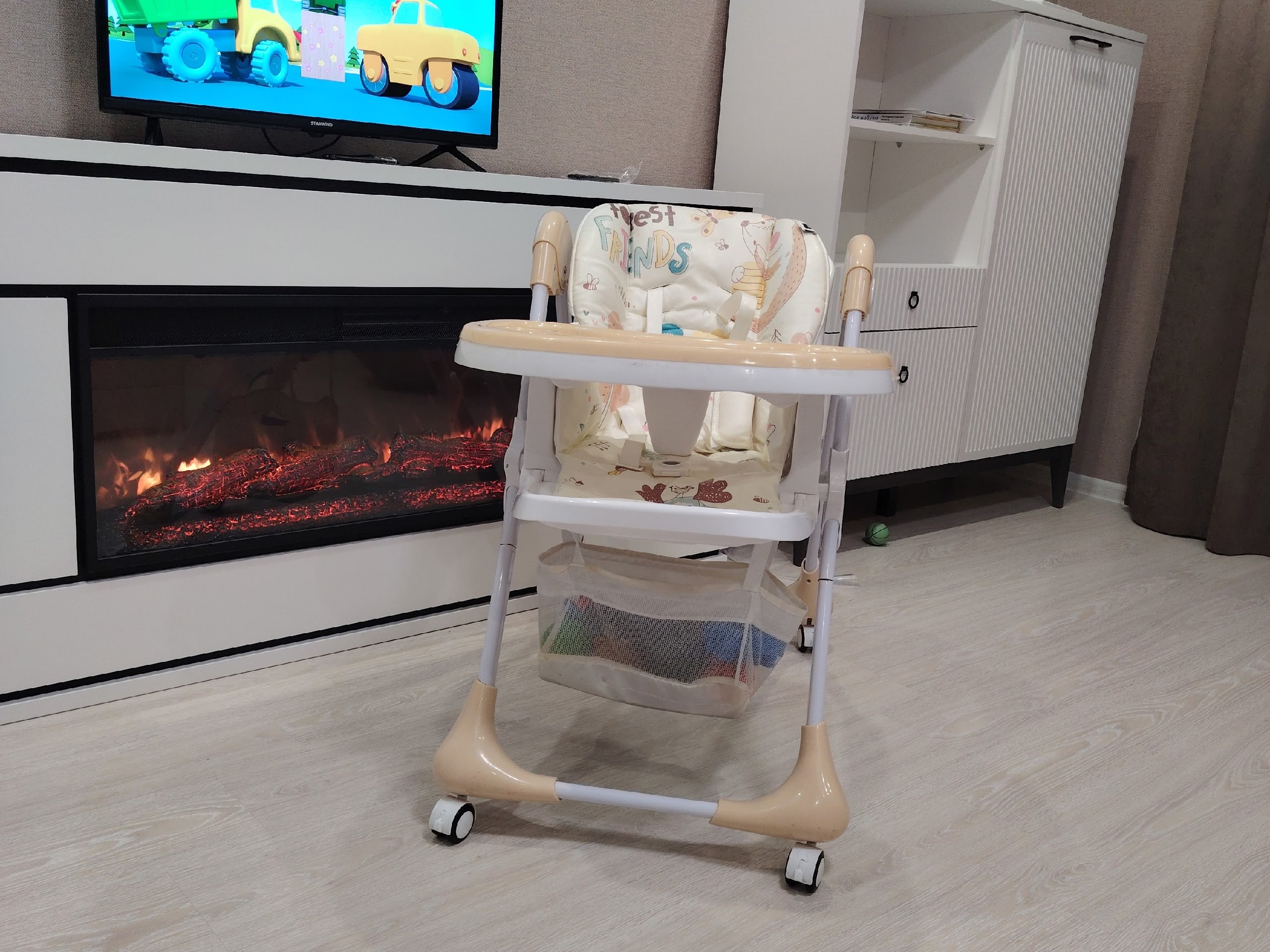 Стульчик для кормления, как новый (3)