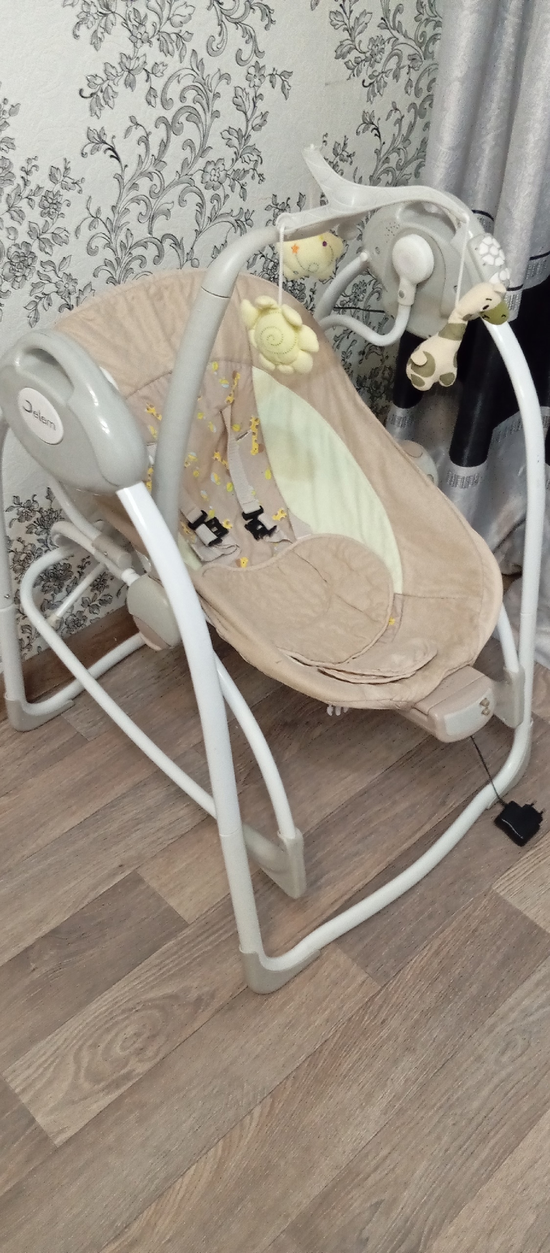 Электрокачеля-шезлонг 2в1 по доступной цене (1)