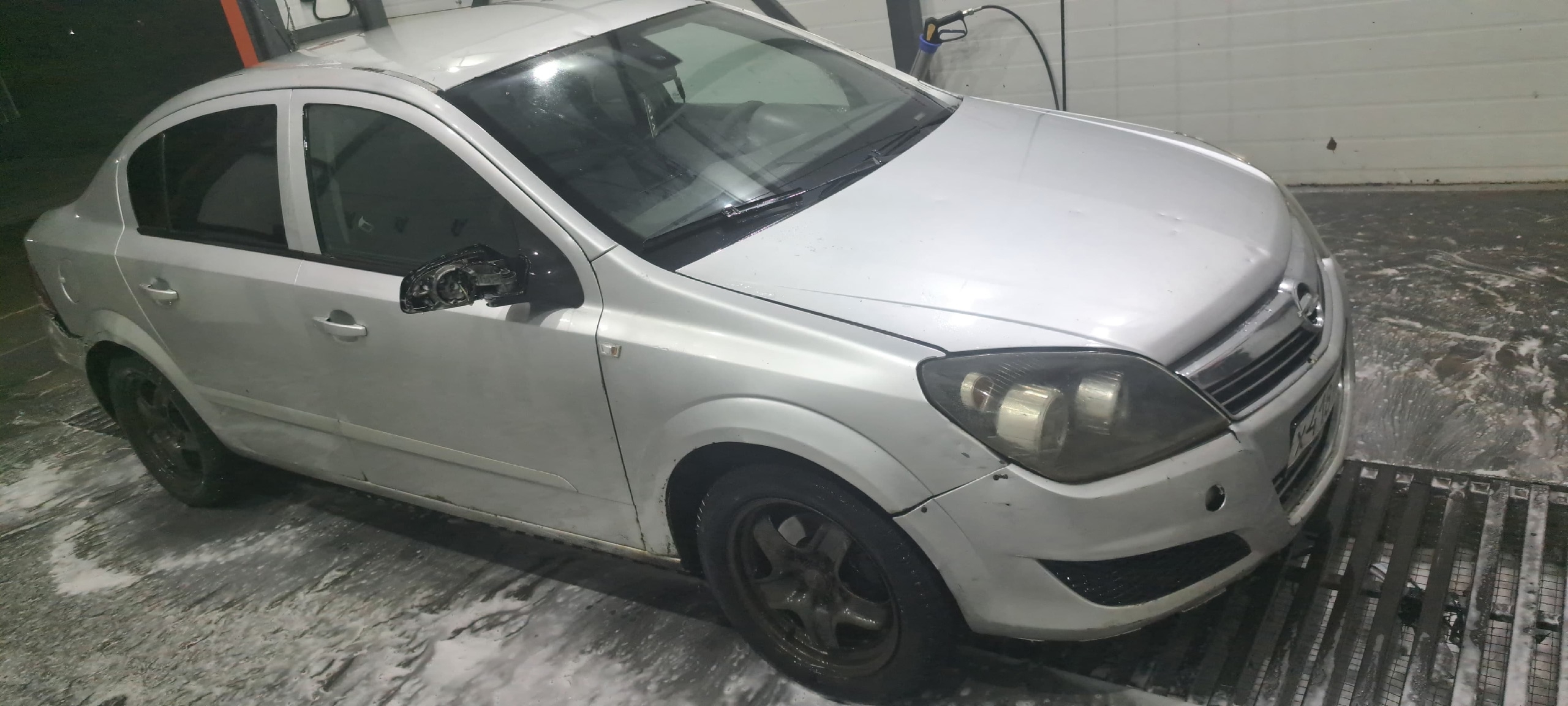 Opel Astra H 2008 года: (3)