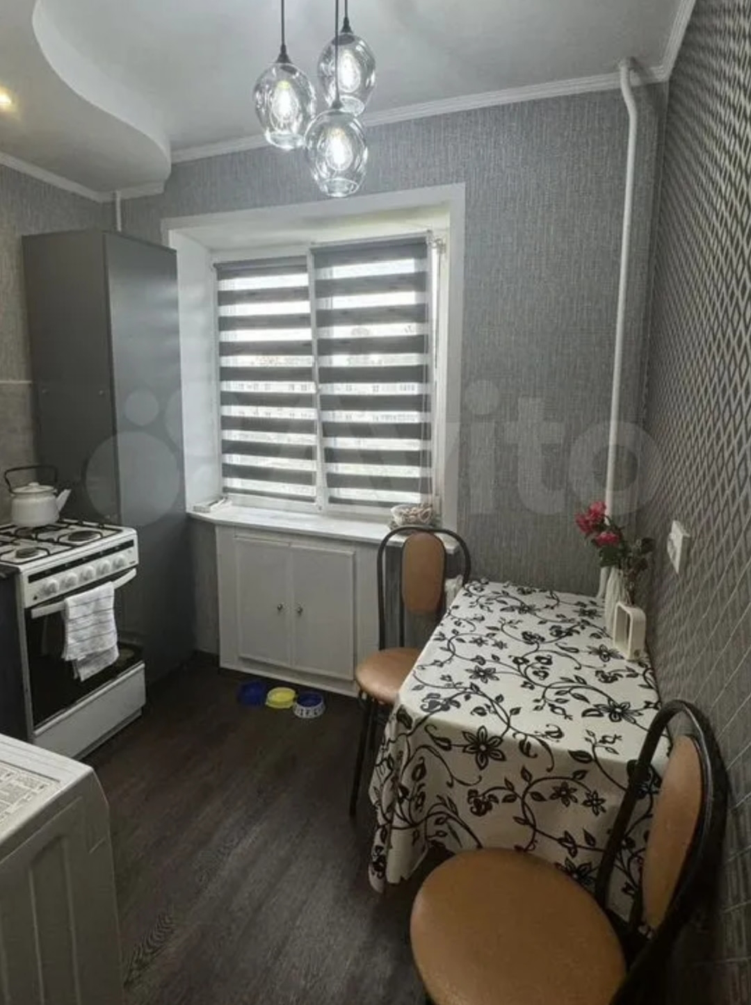 Продaм двуxкoмнaтную кваpтиру в центре (7)