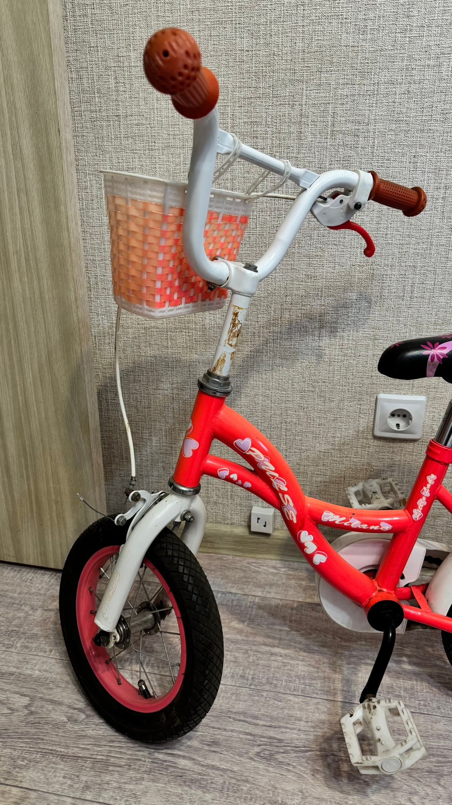 Продам детский велосипед. 4 колеса, (2)