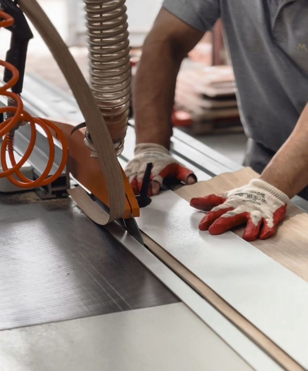 В компанию требуются рабочие на