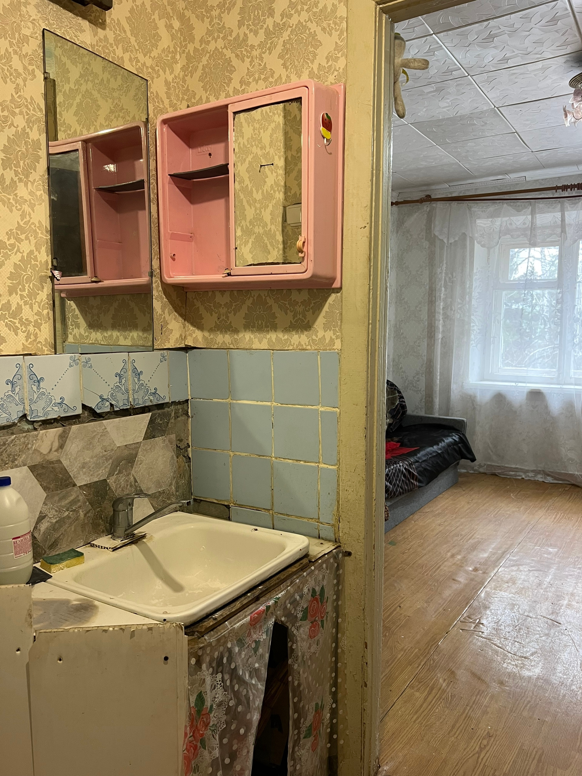 Сдается однокомнатная квартира малосемейного типа (4)