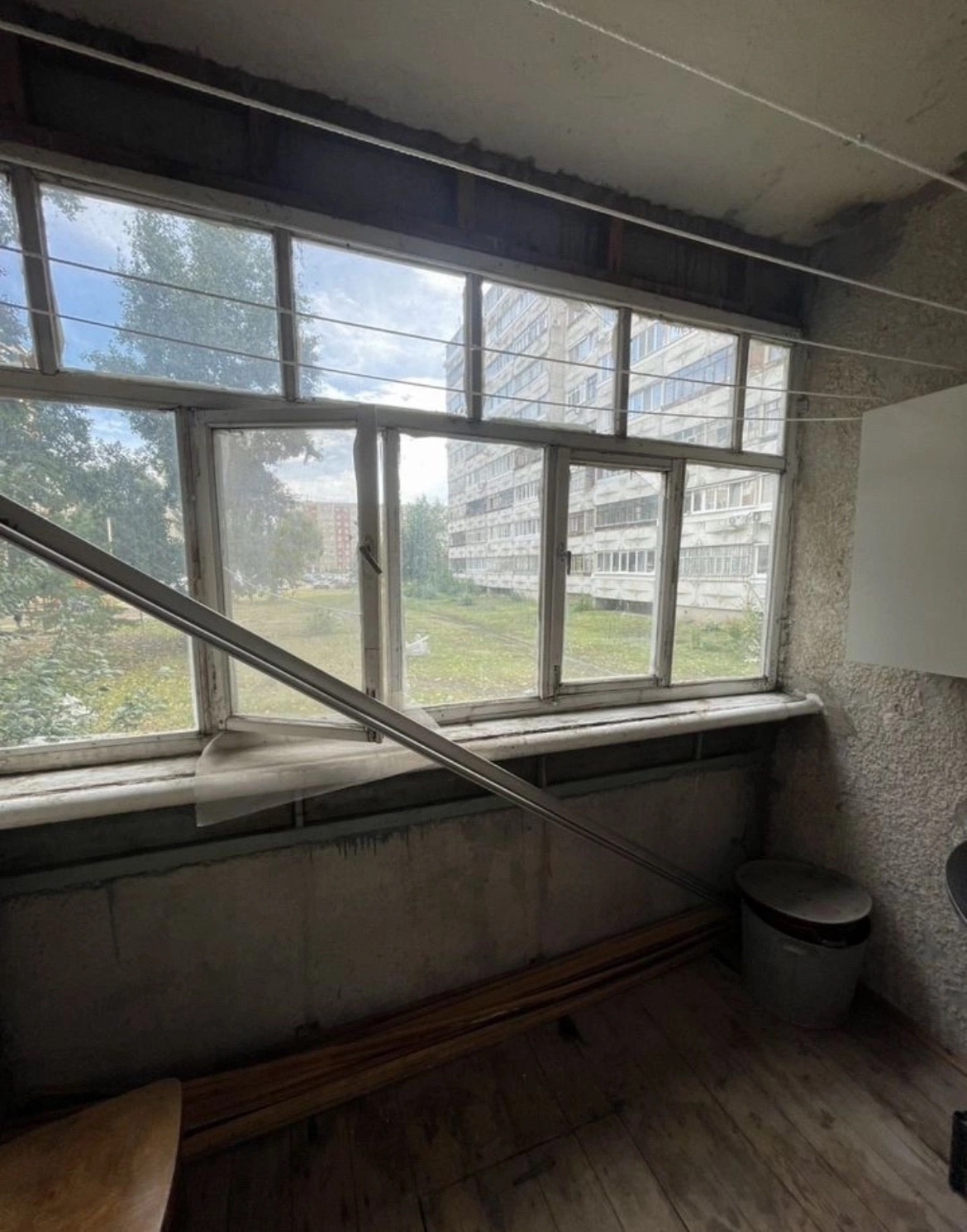 Продам 2 комнатную квартиру улучшенной (5)