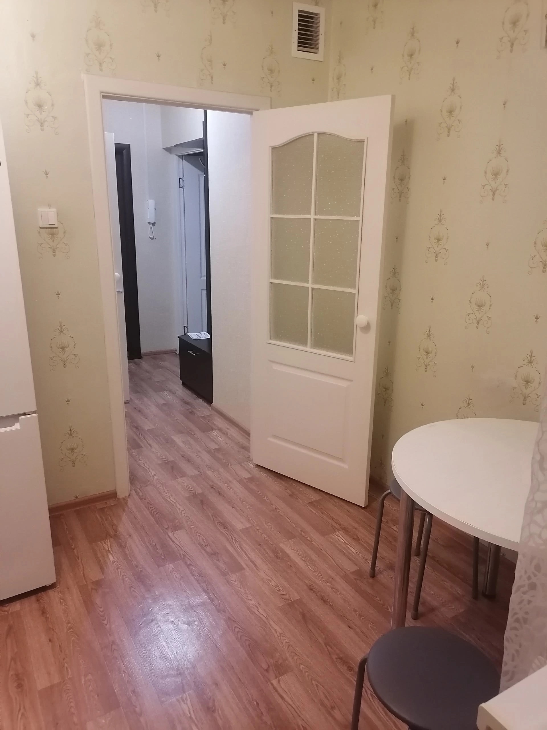 Сдам на длительный срок однокомнатную (3)