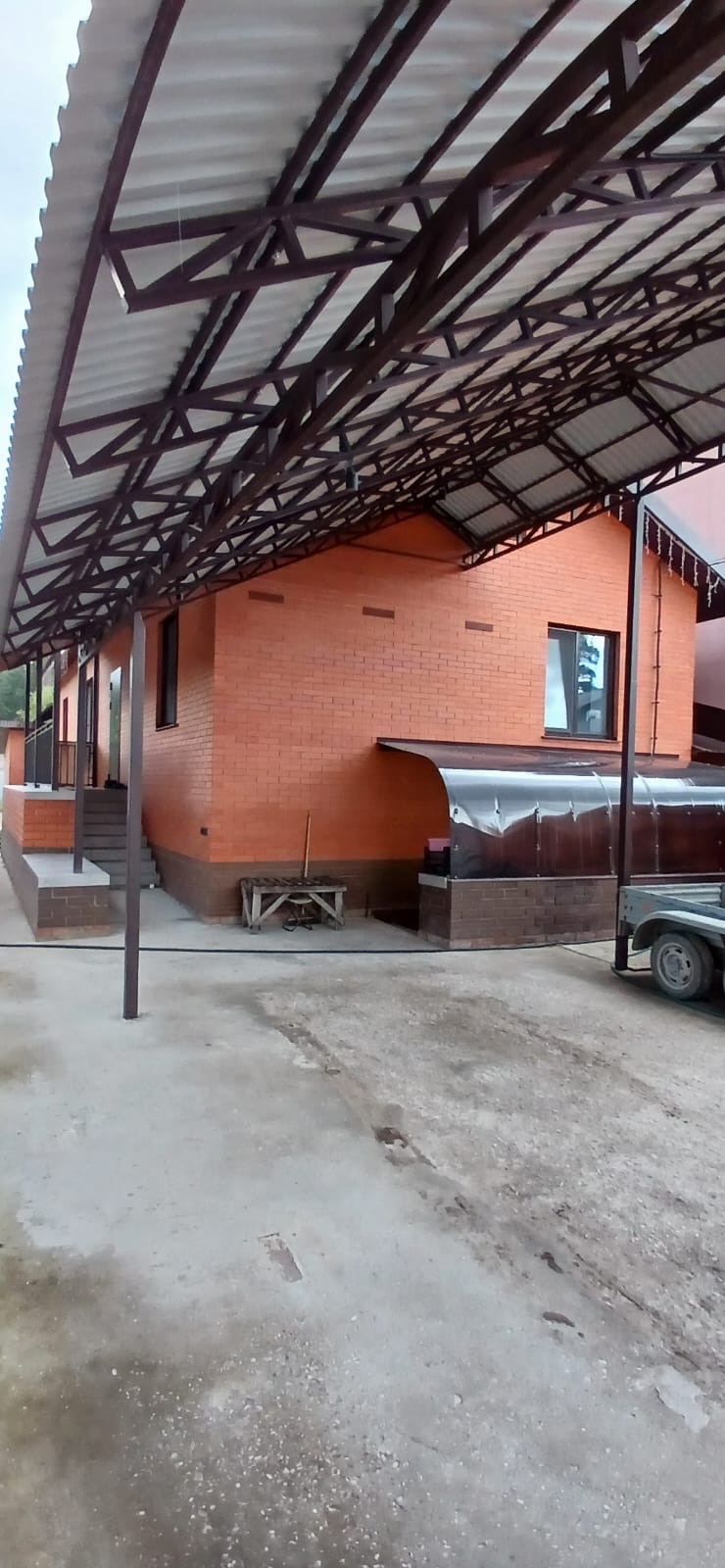 Продаётся новый одноэтажный жилой Дом.