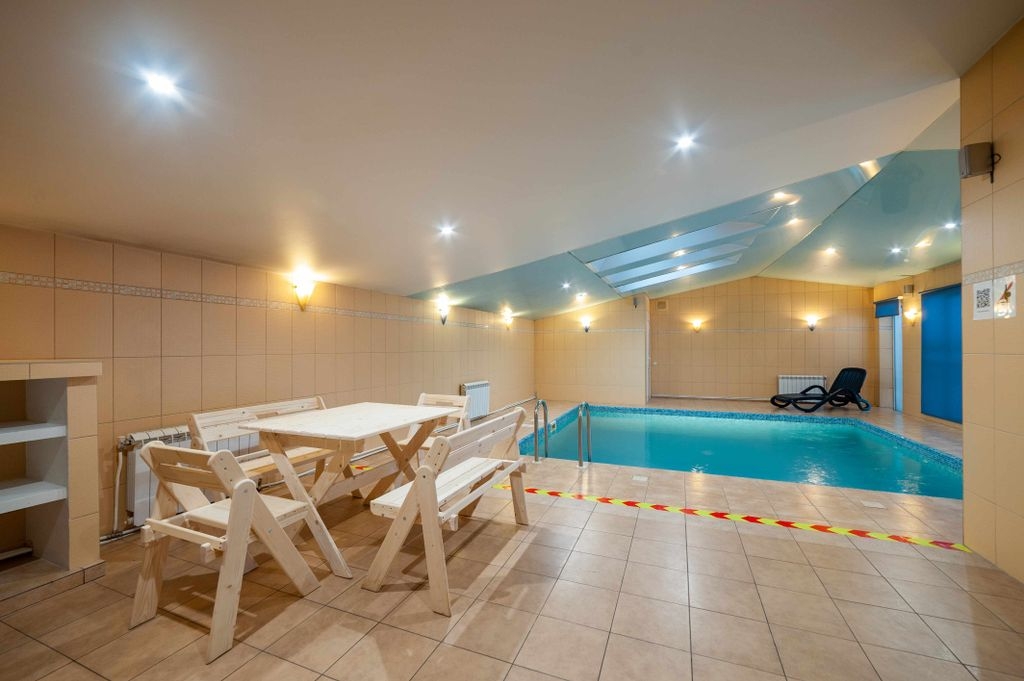 Сдам уютный коттедж, дом плoщaдью (8)