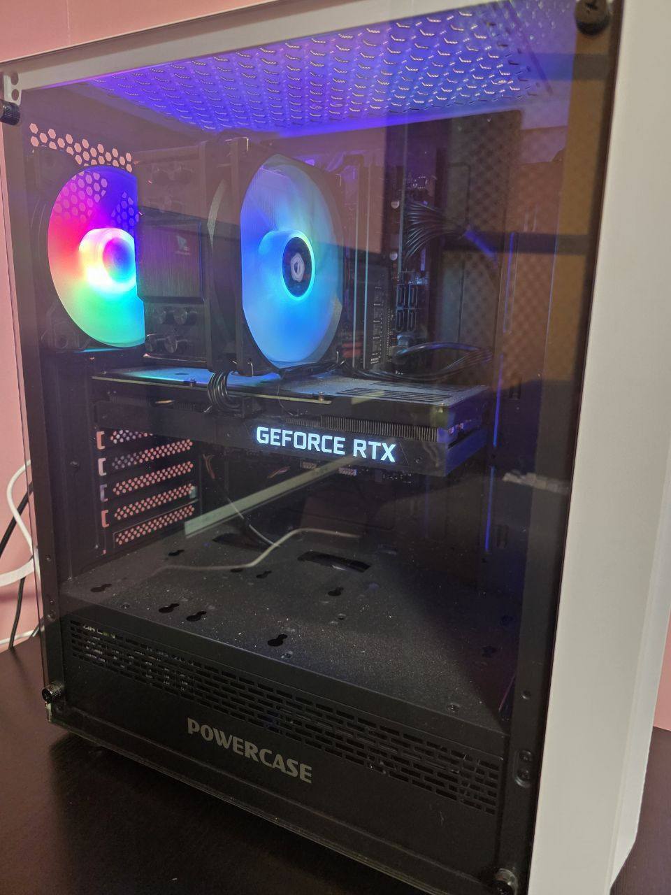 Продам игровой ПК Корпус: PowerCase (1)