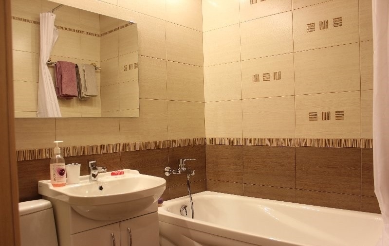 Сдается чистая и светлая однокомнатная (3)