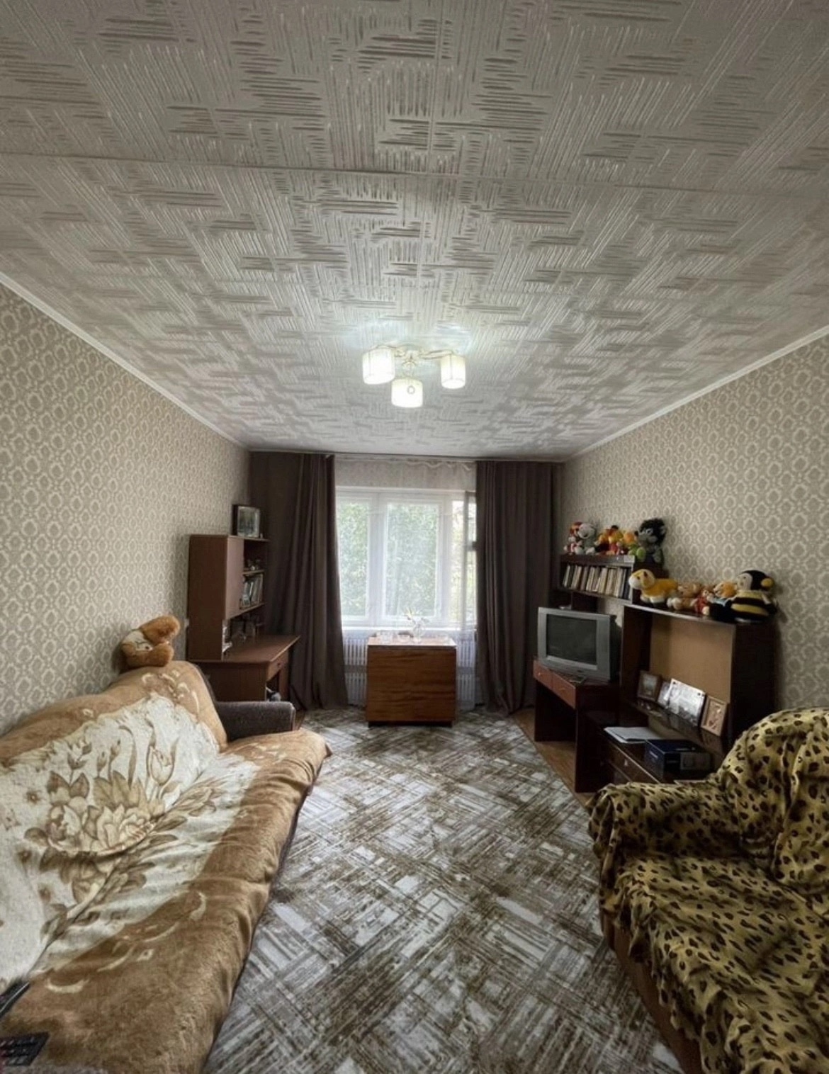 Продам 2 комнатную квартиру улучшенной