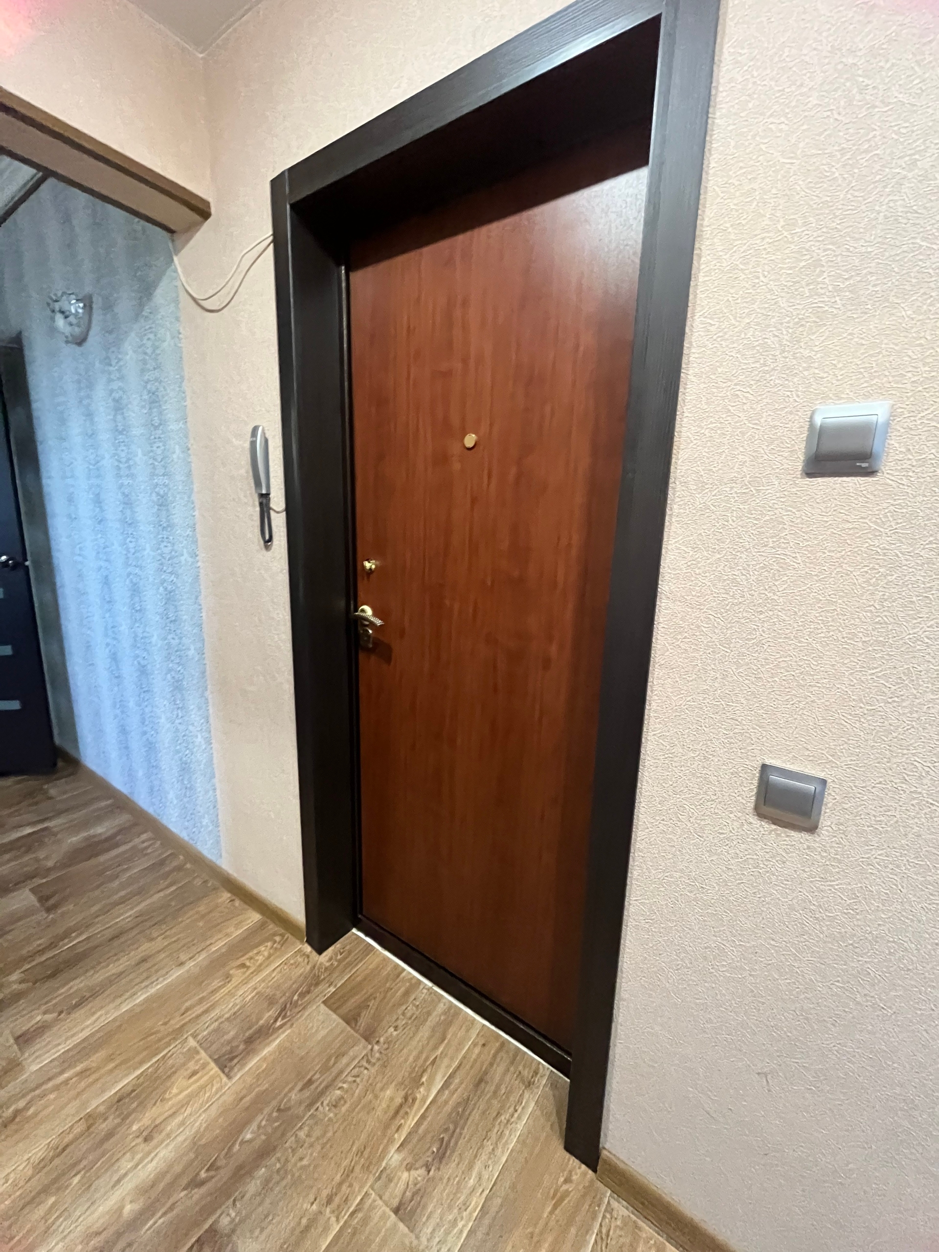 В продаже 2 комн. квартира (4)