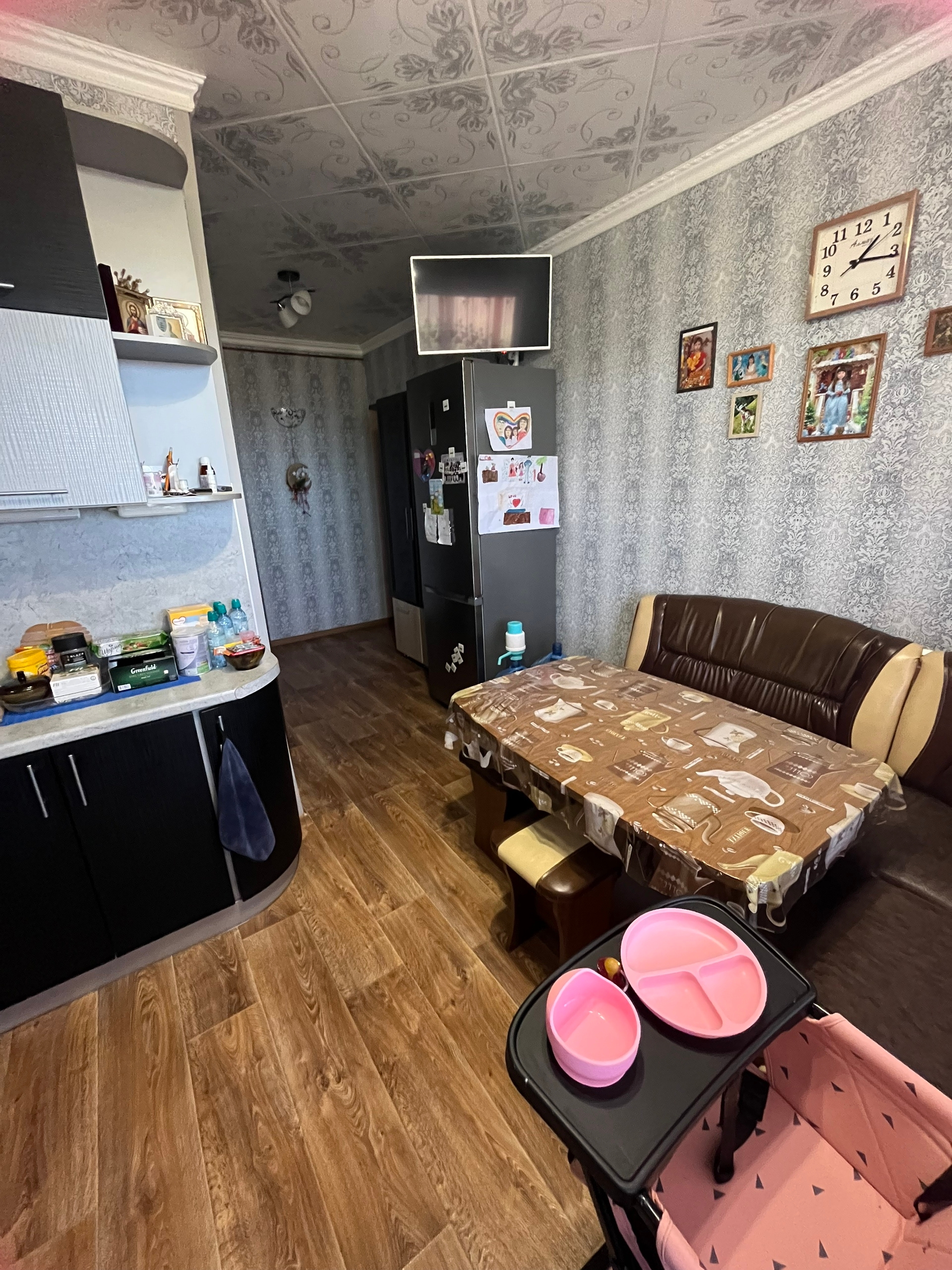 В продаже 2 комн. квартира (6)